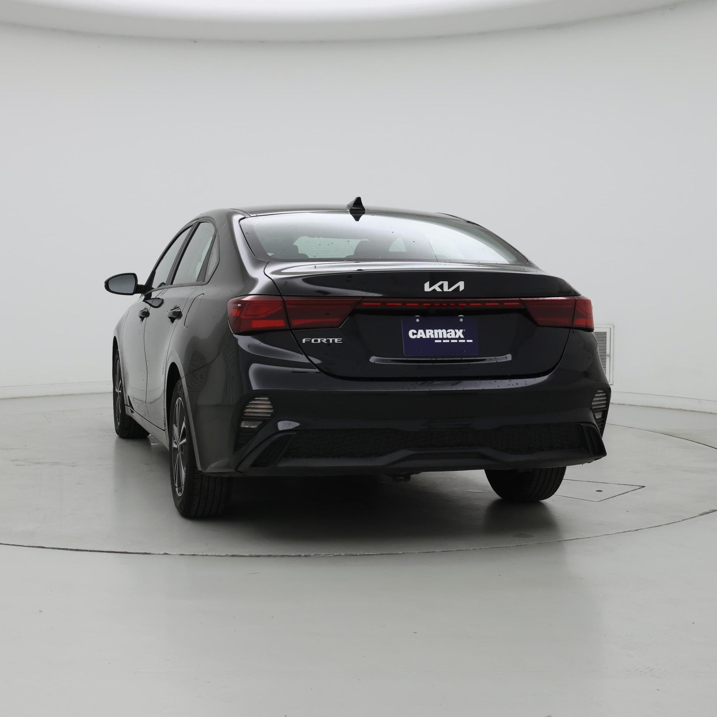 Thumbnail: 2024 Kia Forte - 6