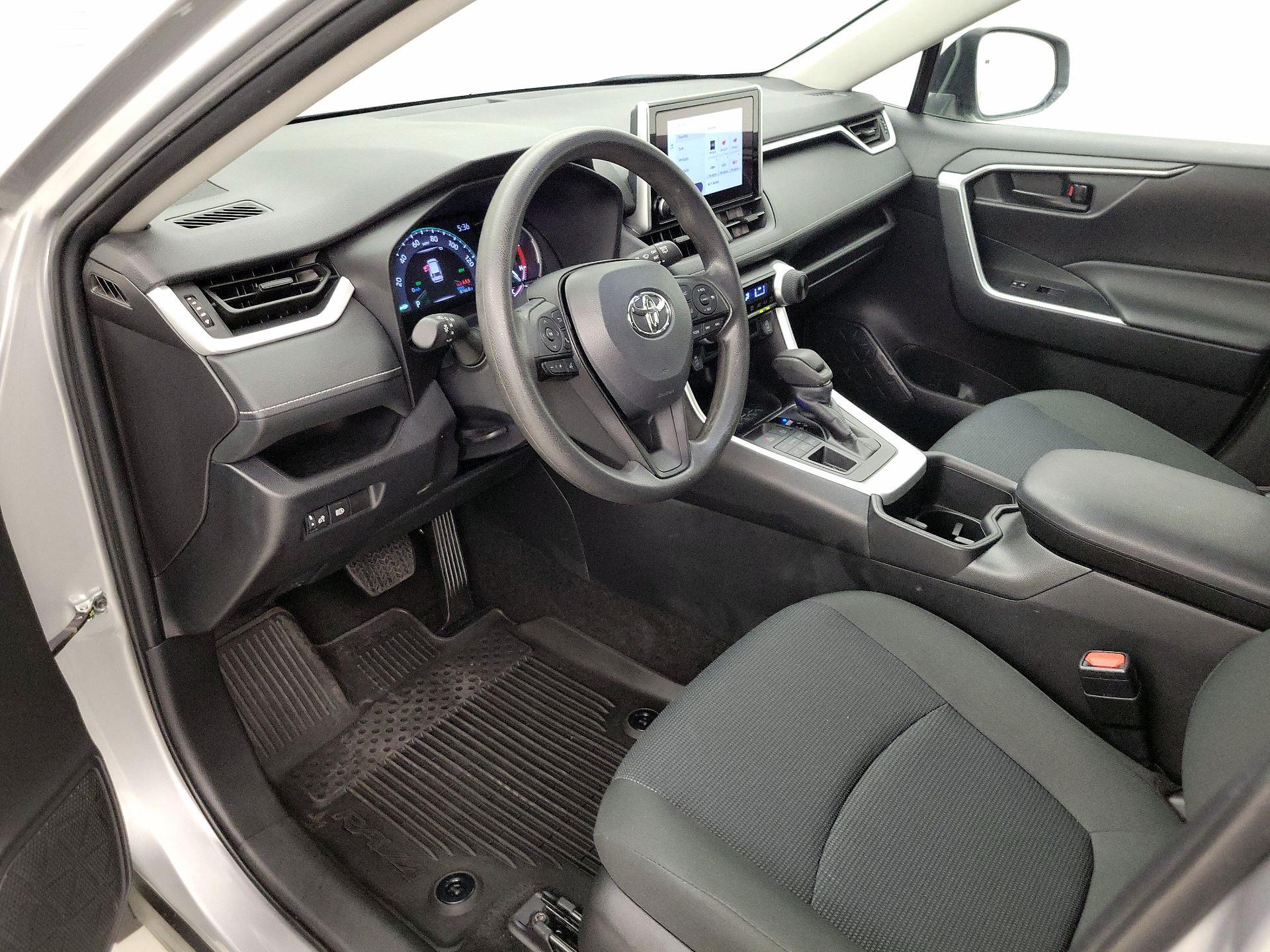 Thumbnail: 2024 Toyota RAV4 - 11