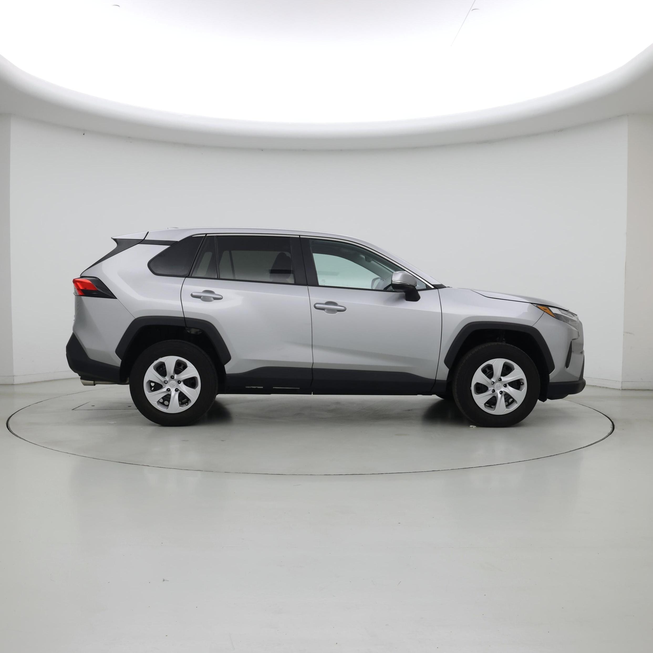 Thumbnail: 2024 Toyota RAV4 - 7