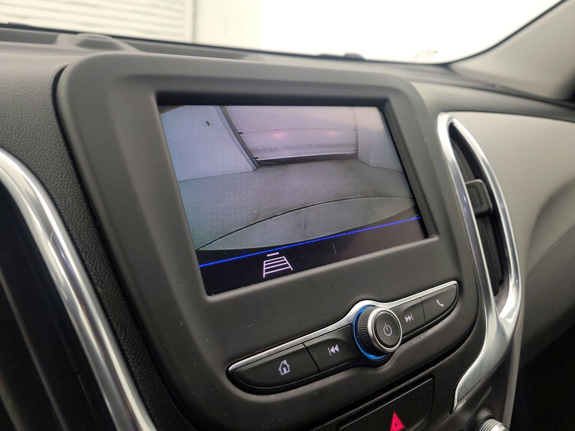 Thumbnail: 2020 Chevrolet Equinox - 14