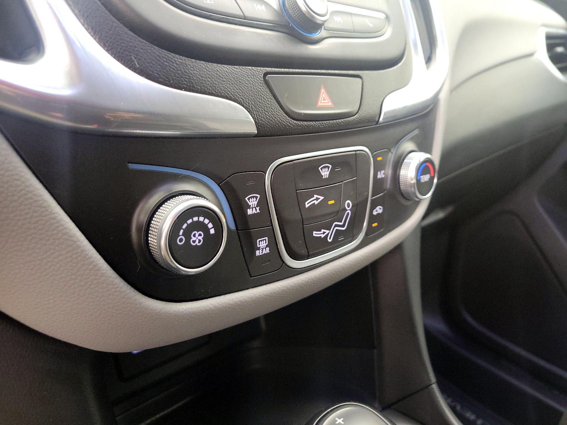 Thumbnail: 2020 Chevrolet Equinox - 16