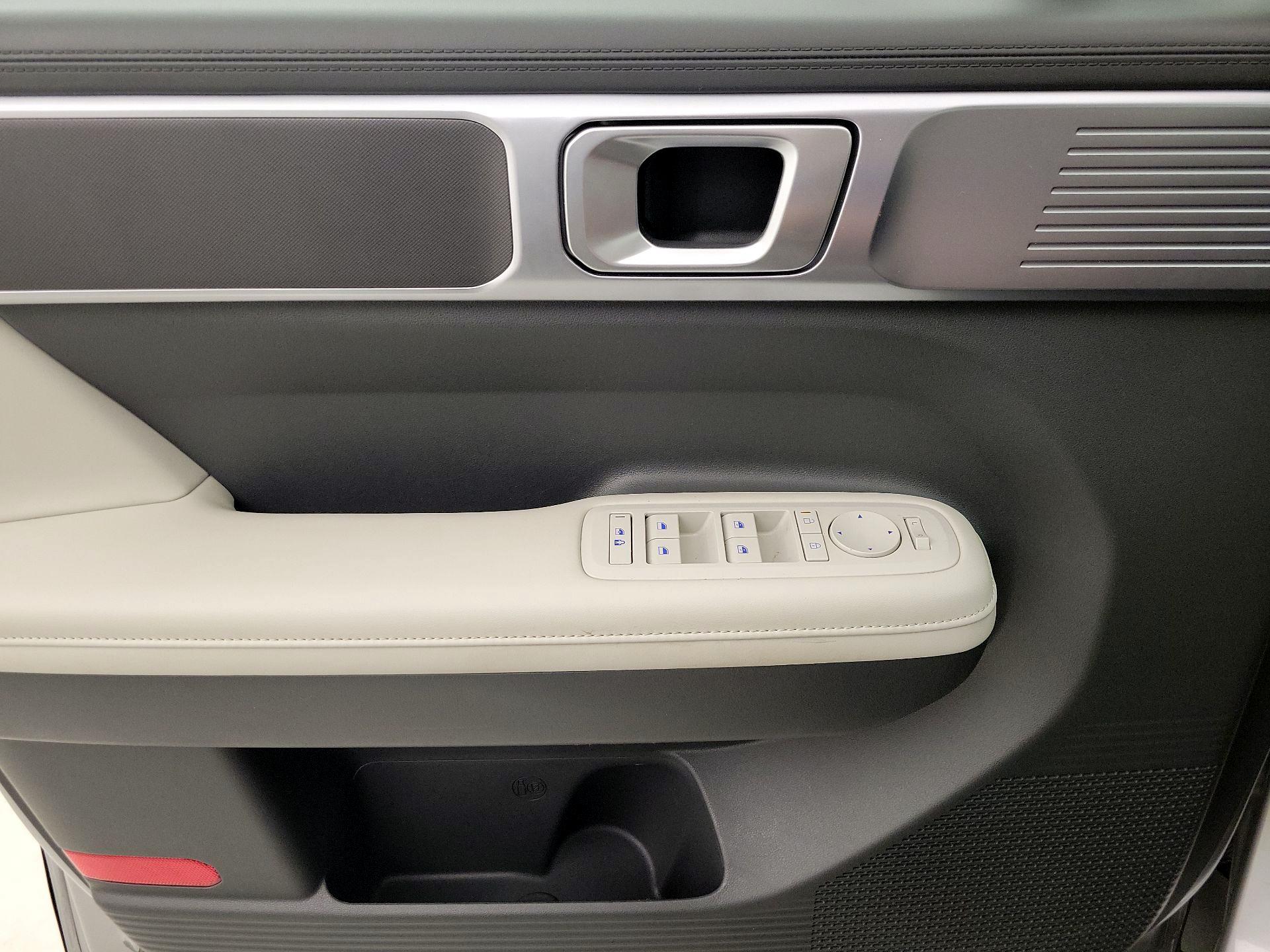 Thumbnail: 2024 Hyundai Santa Fe - 12