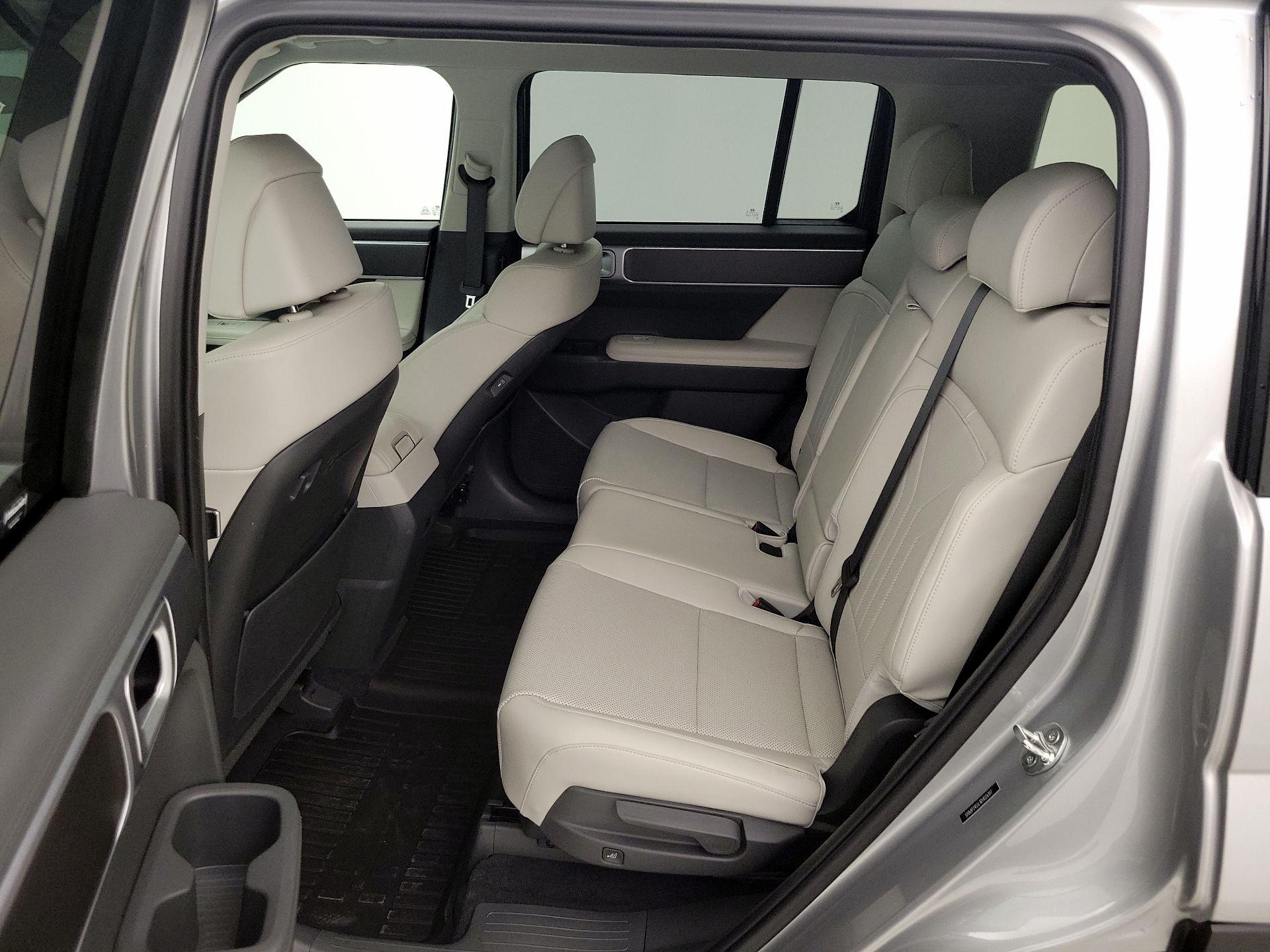 Thumbnail: 2024 Hyundai Santa Fe - 19