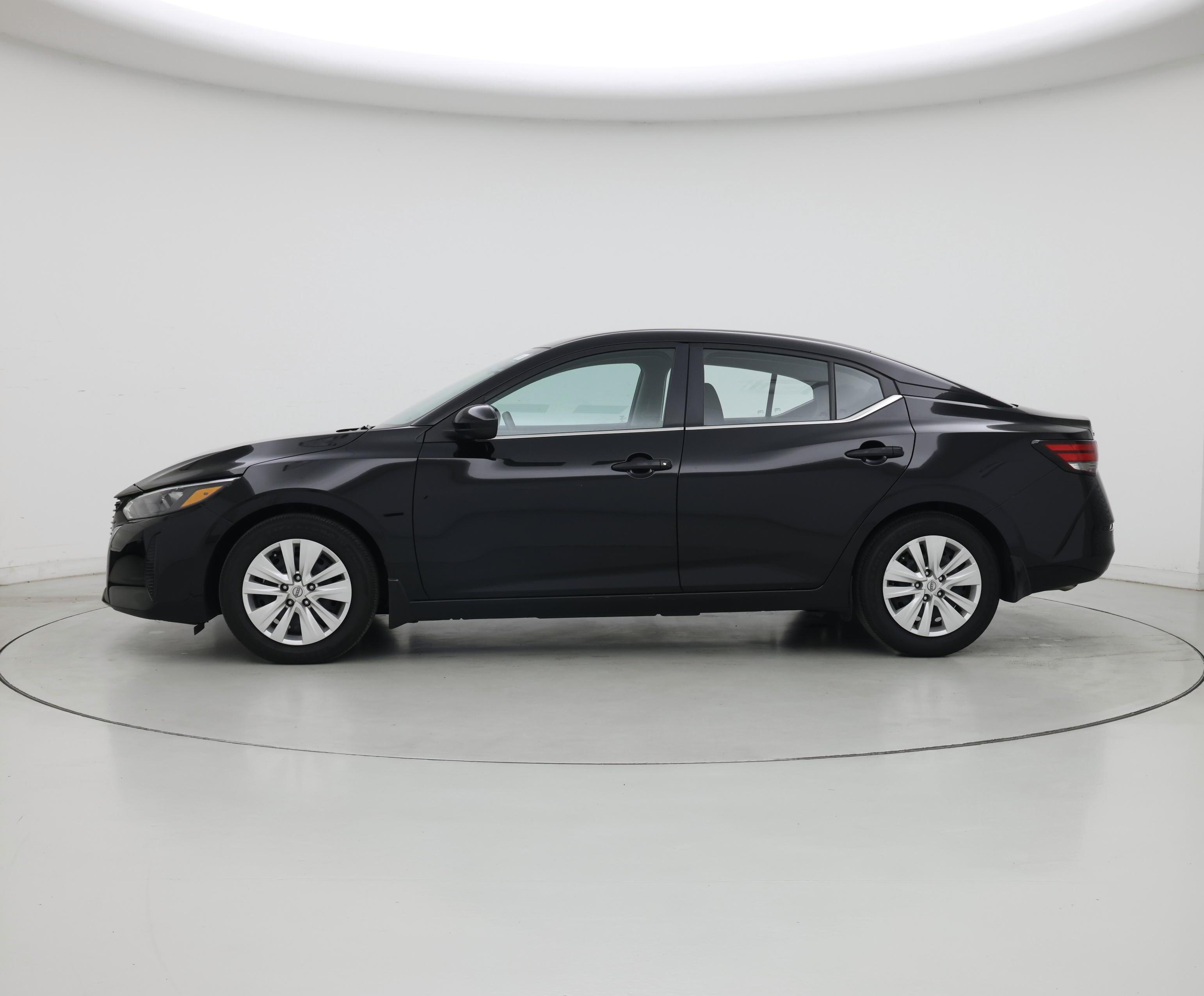 Thumbnail: 2025 Nissan Sentra - 3
