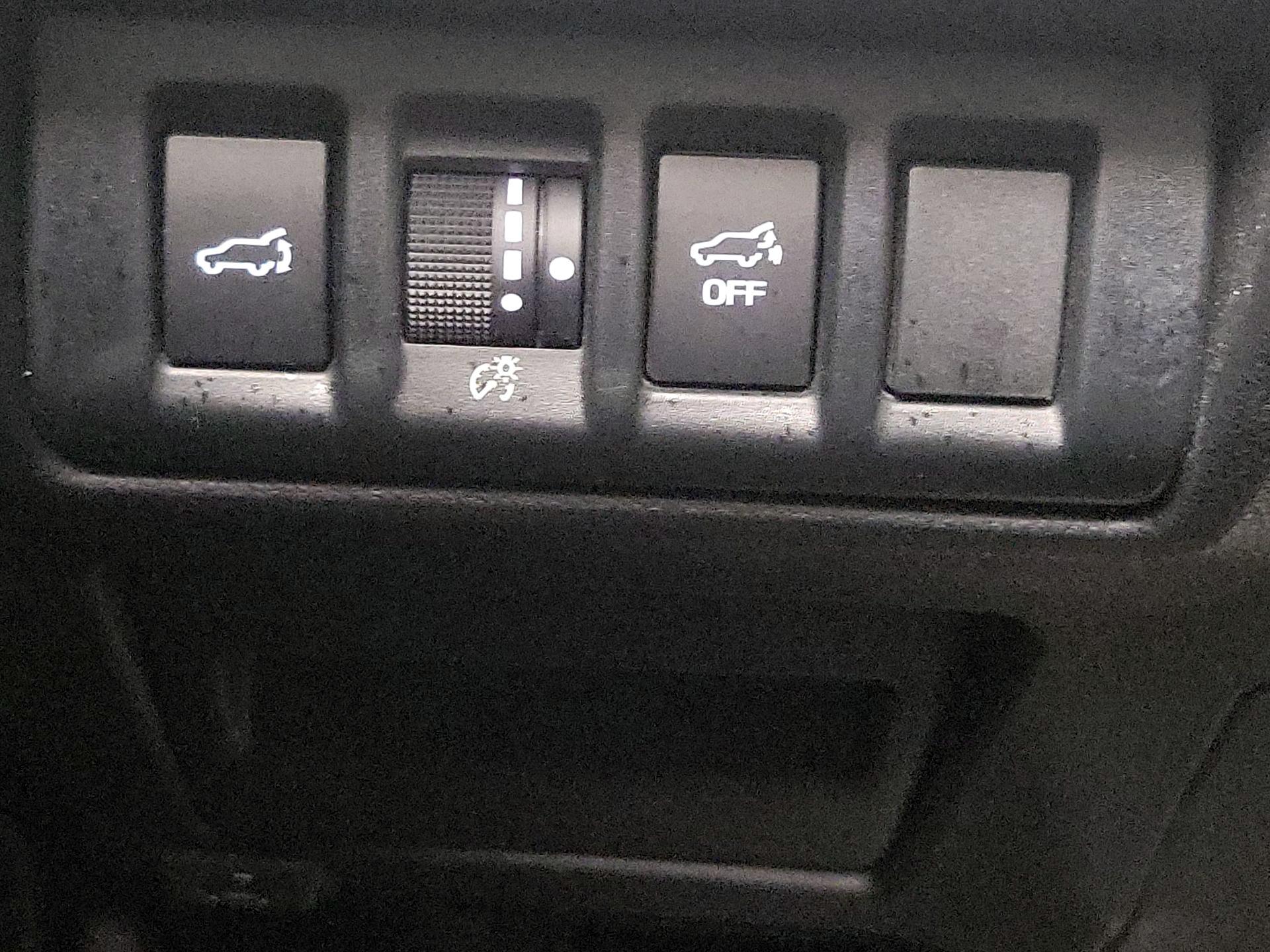 Thumbnail: 2022 Subaru Outback - 13