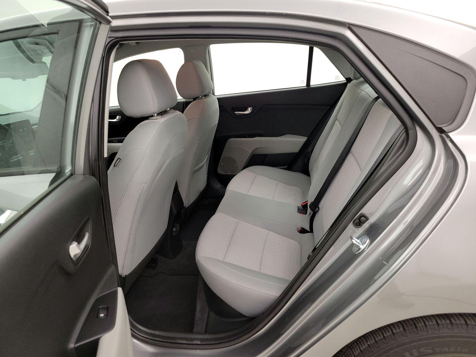 Thumbnail: 2022 Kia Rio - 19