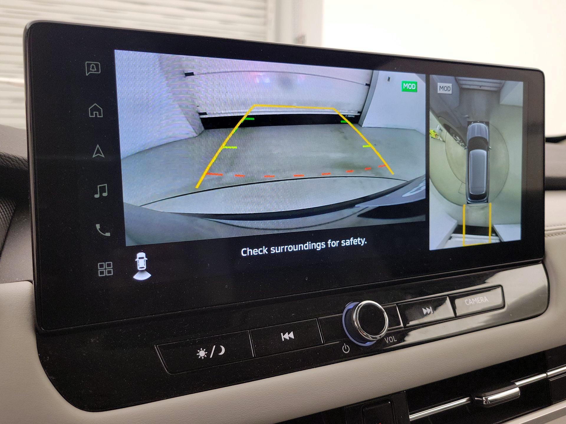 Thumbnail: 2025 Mitsubishi Outlander - 15