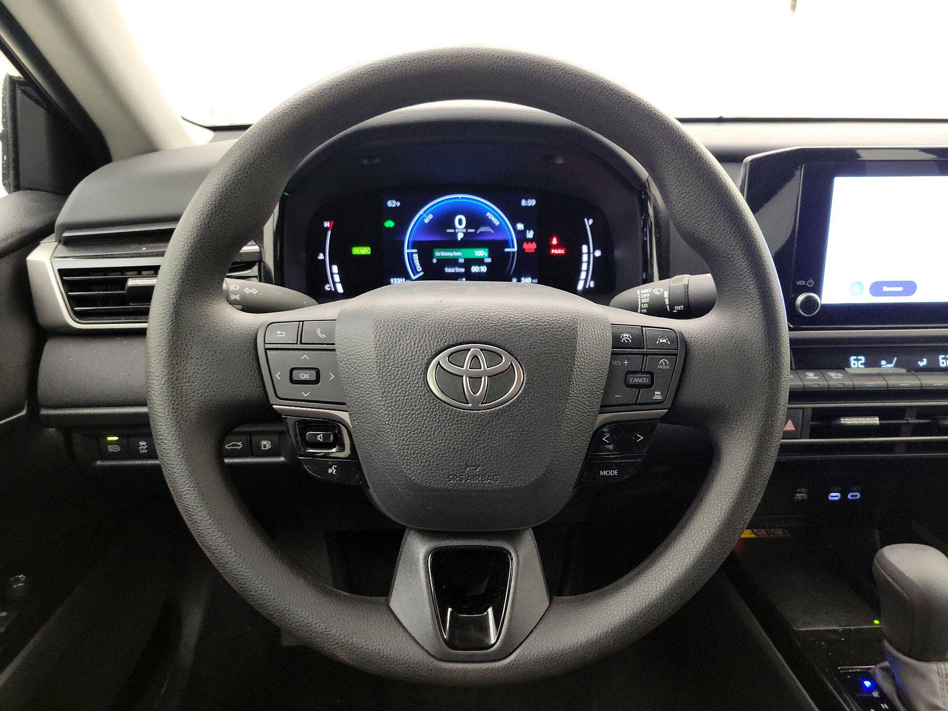 Thumbnail: 2025 Toyota Camry - 10