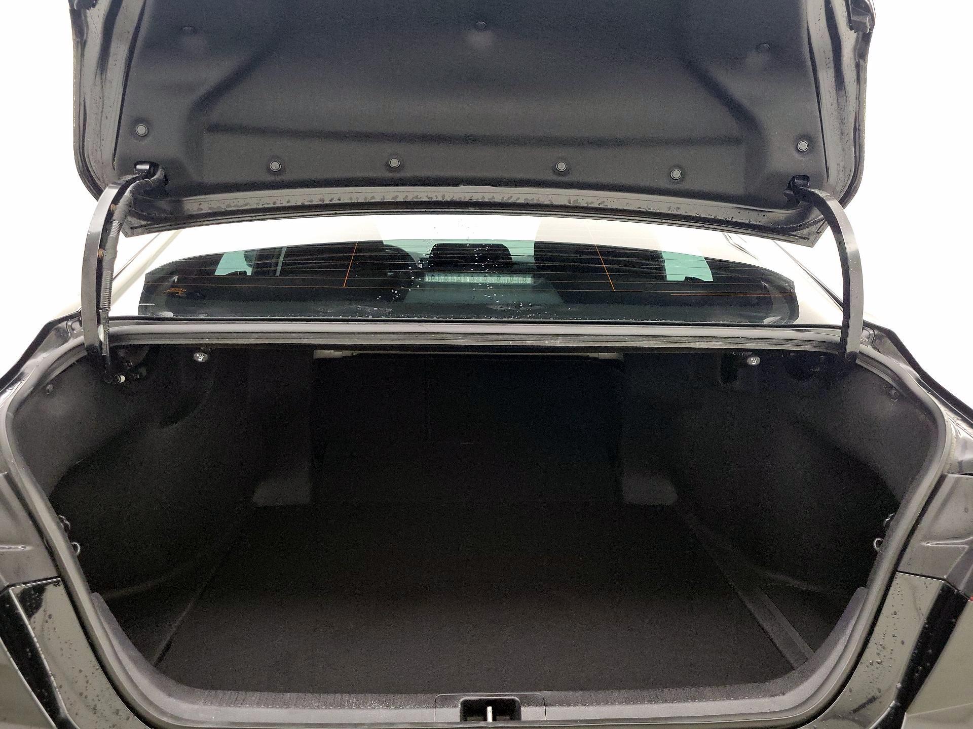 Thumbnail: 2025 Toyota Camry - 20