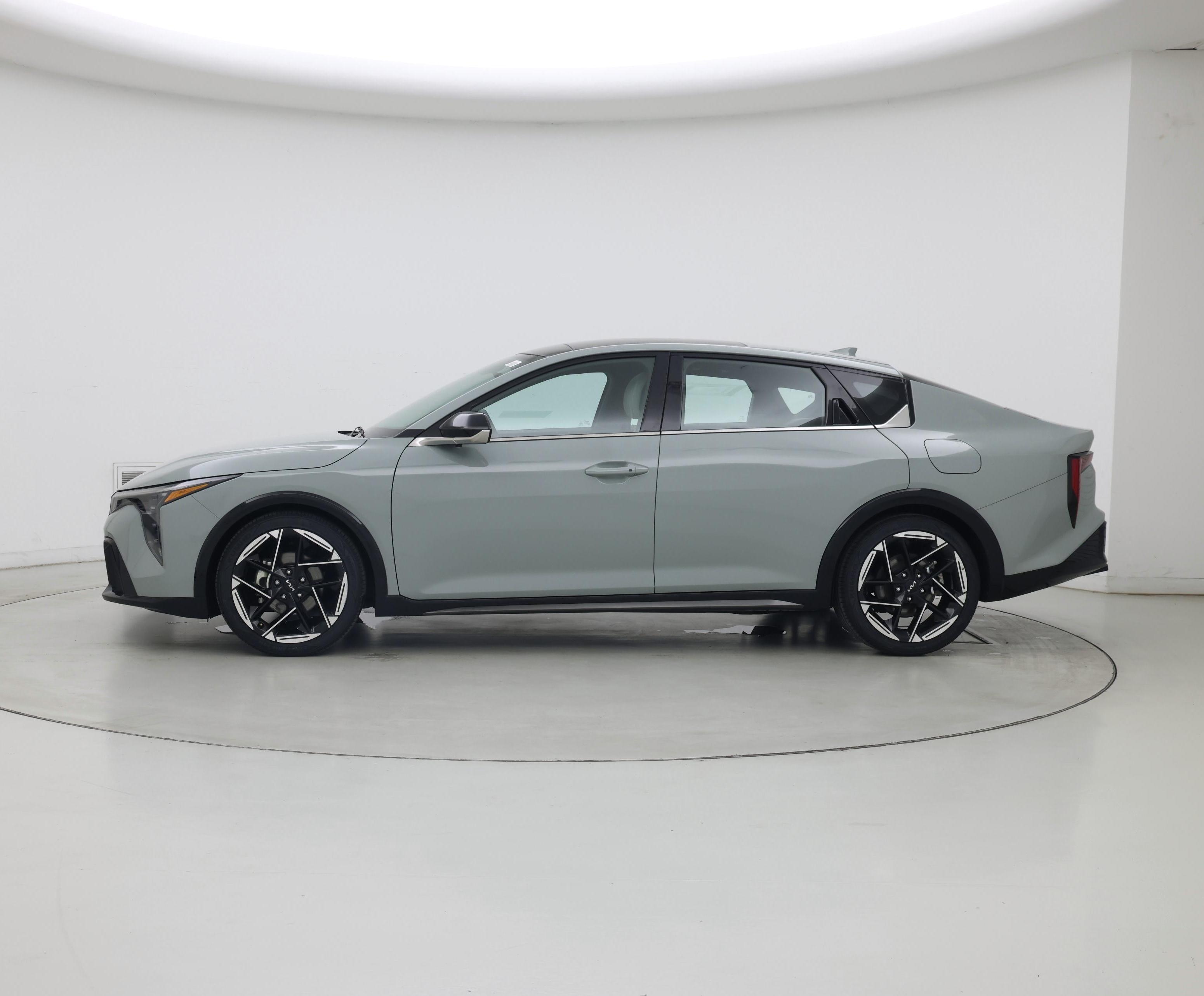 Thumbnail: 2025 Kia K4 - 3