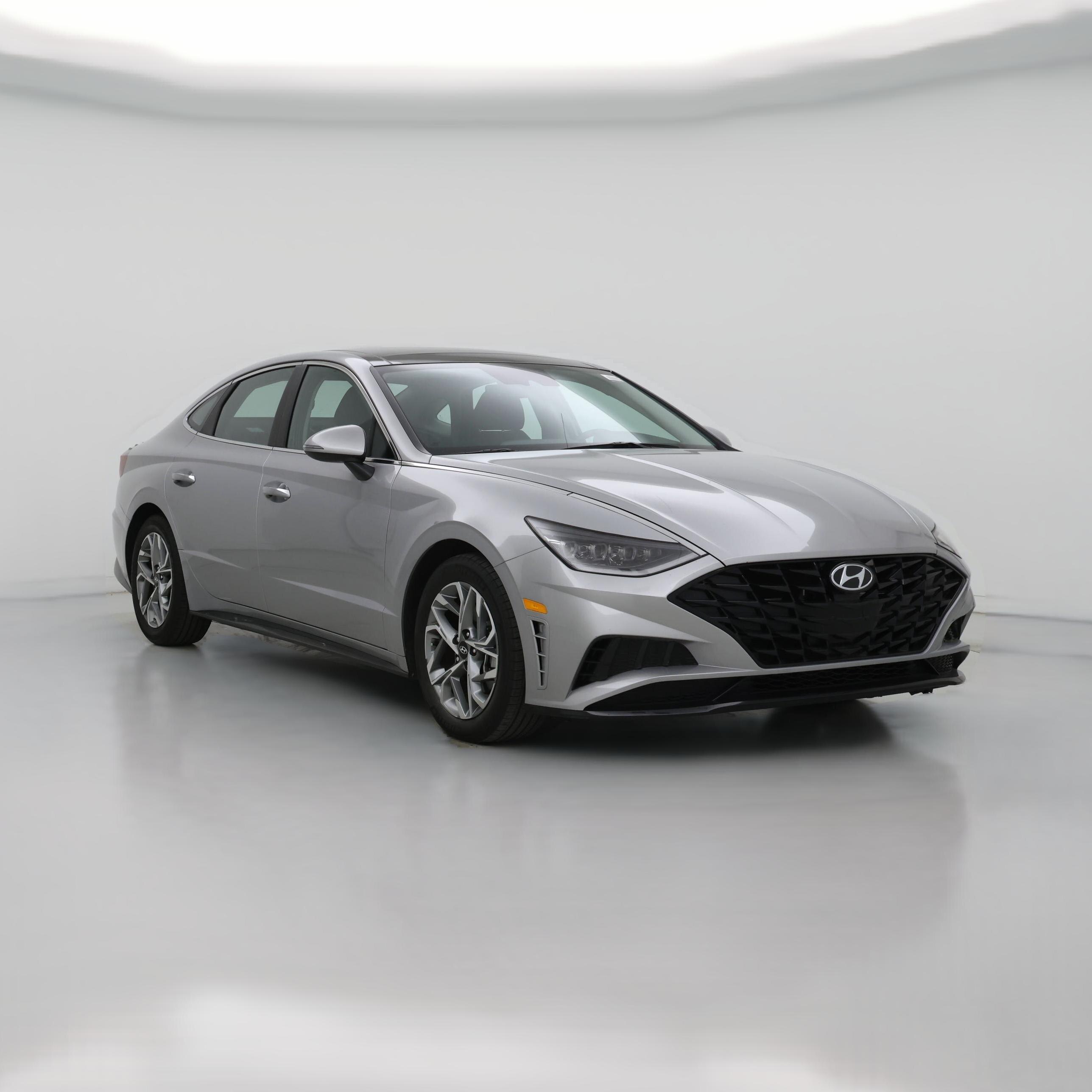 Thumbnail: 2023 Hyundai Sonata - 1