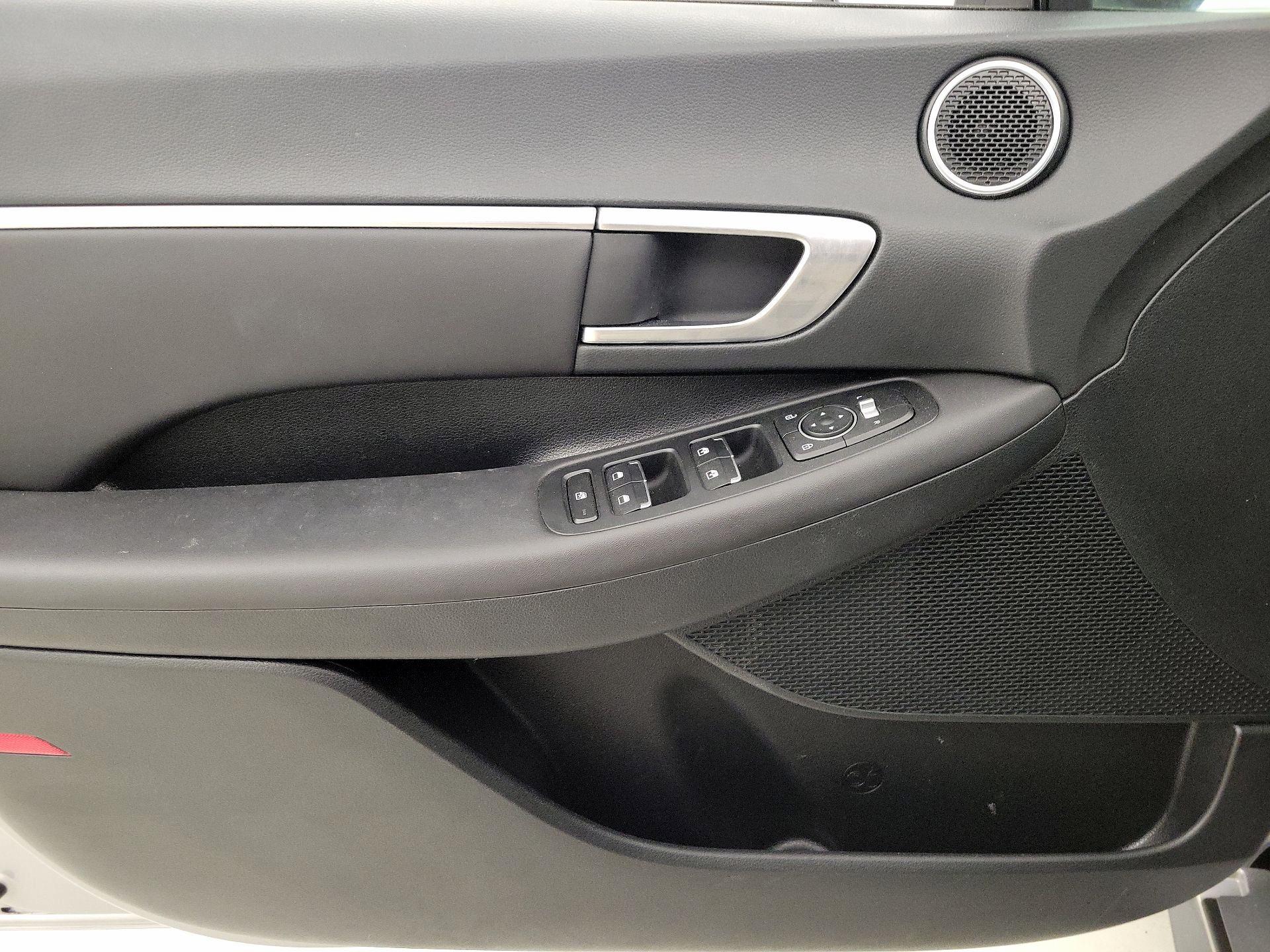 Thumbnail: 2023 Hyundai Sonata - 12