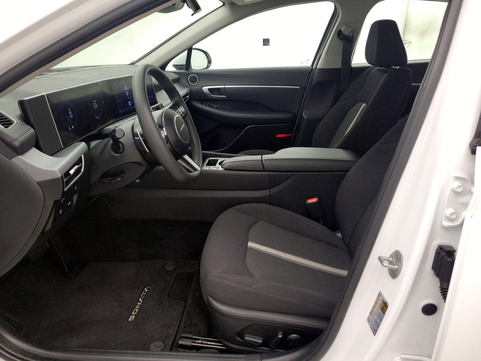 Thumbnail: 2025 Hyundai Sonata - 11