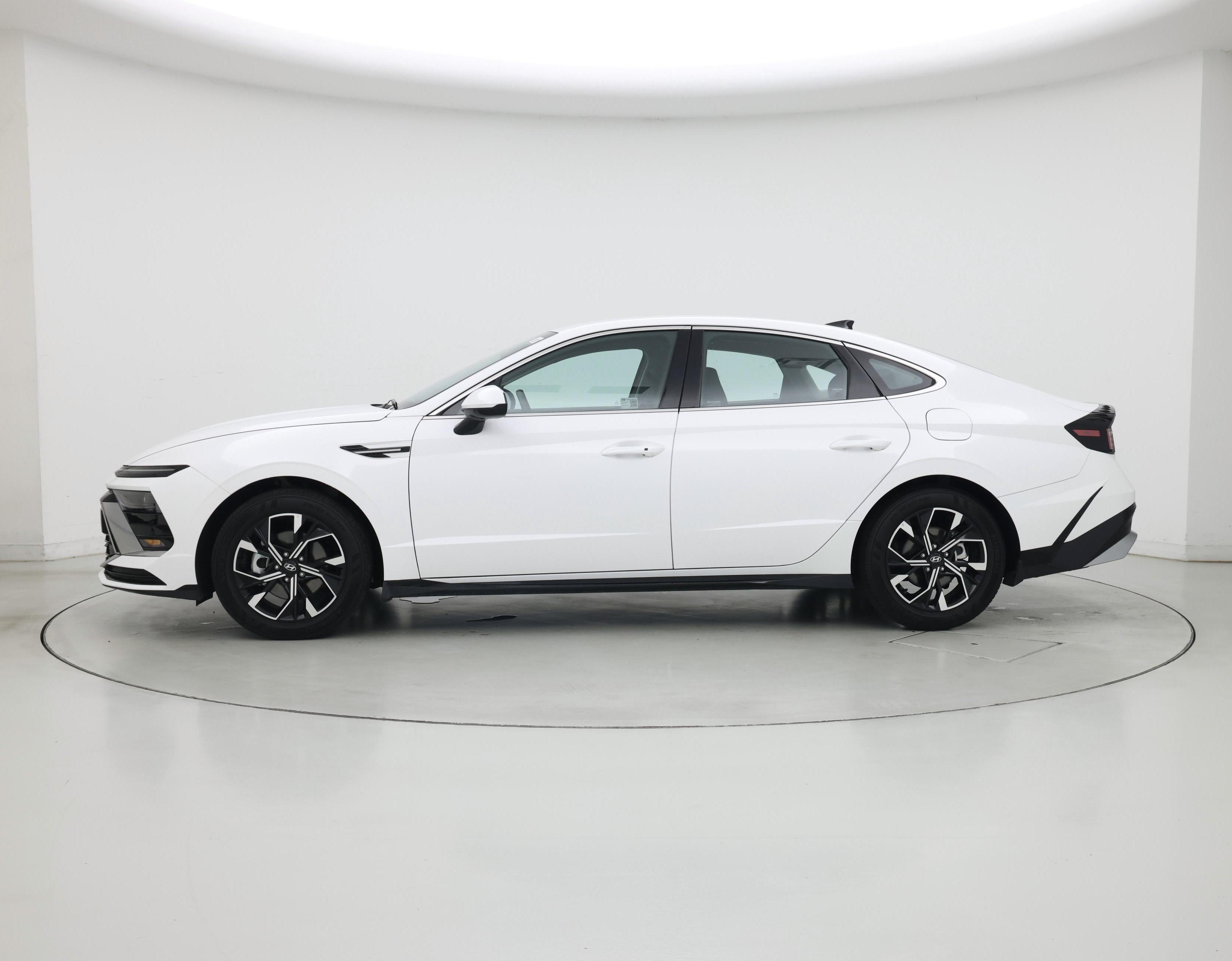 Thumbnail: 2025 Hyundai Sonata - 3