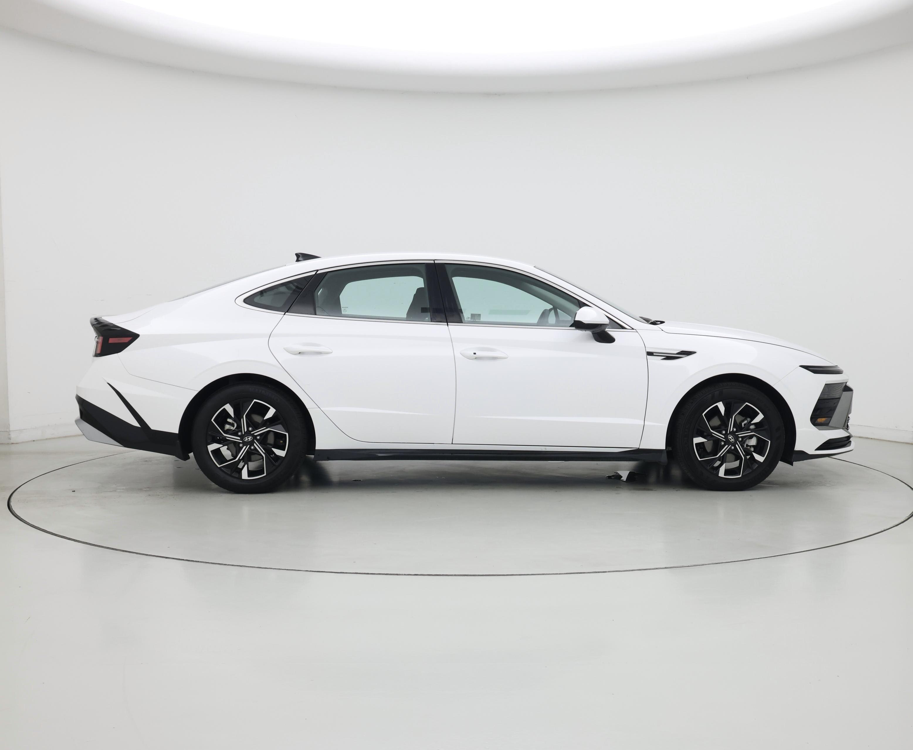 Thumbnail: 2025 Hyundai Sonata - 7