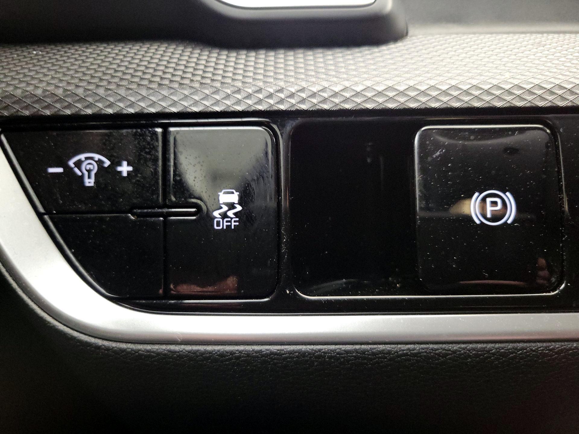 Thumbnail: 2024 Kia Sportage - 13