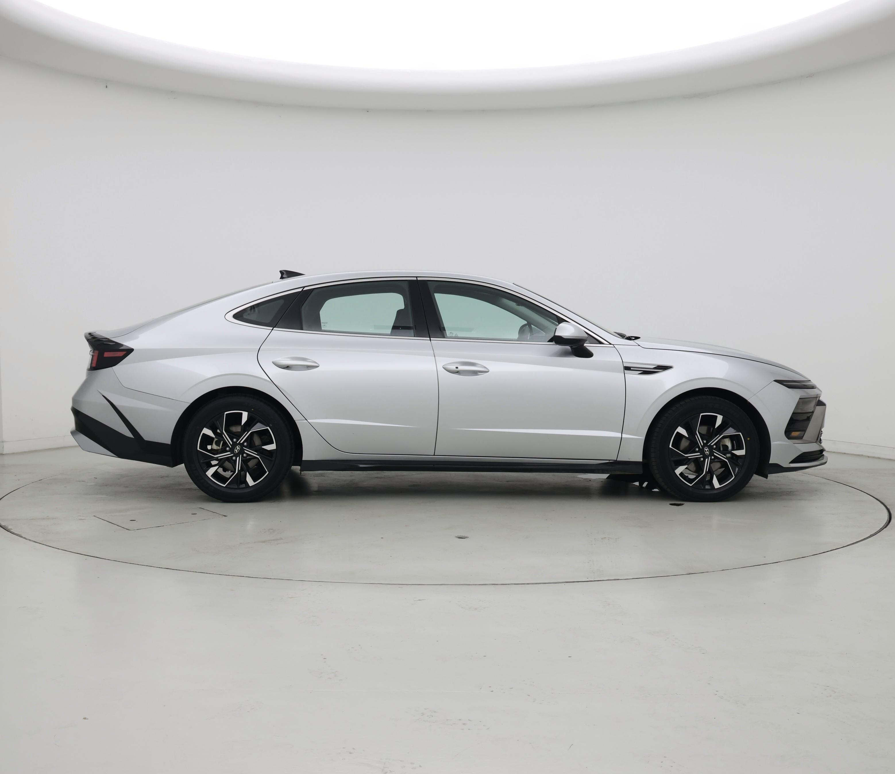 Thumbnail: 2025 Hyundai Sonata - 7