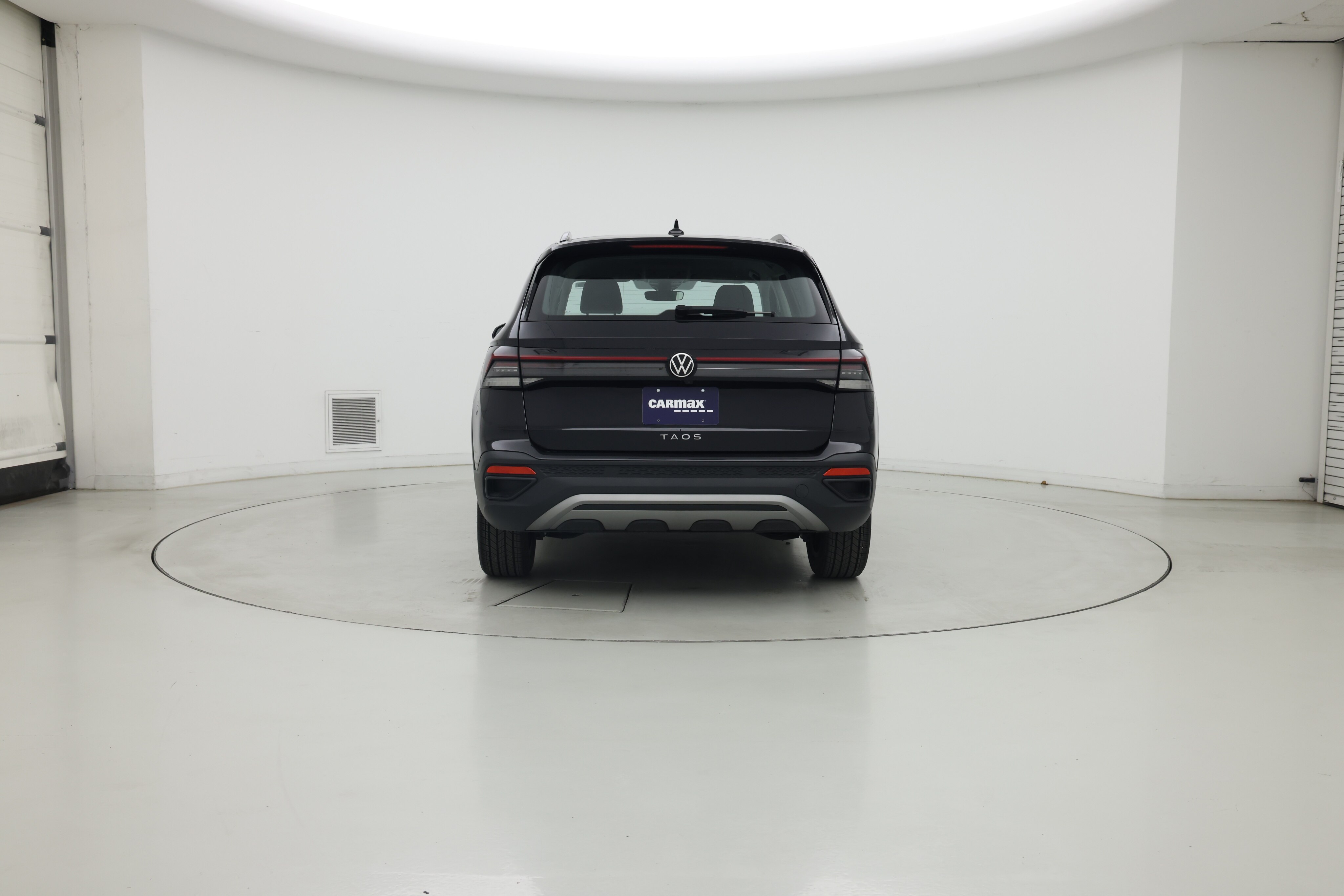 Thumbnail: 2025 Volkswagen Taos - 9