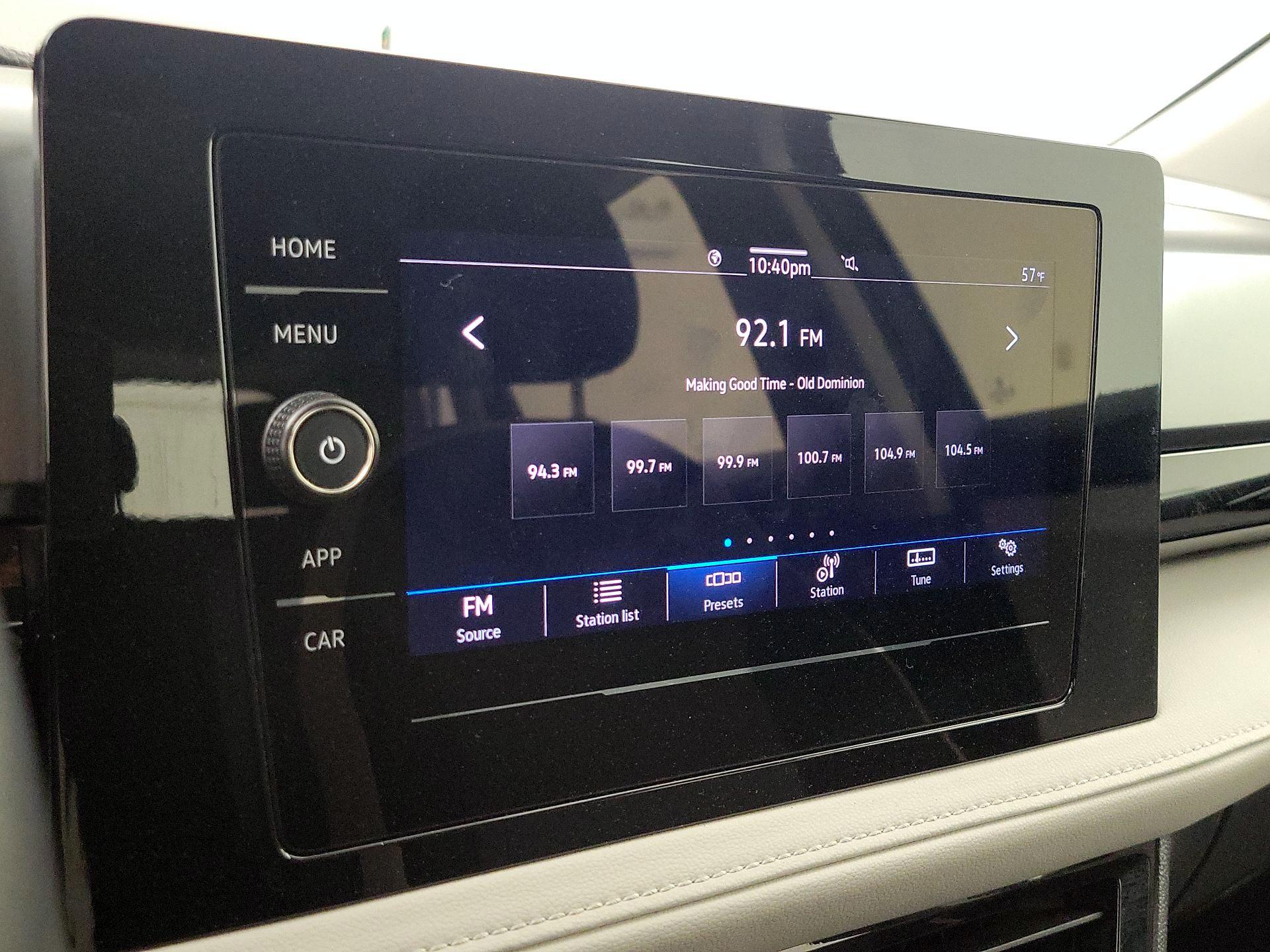 Thumbnail: 2025 Volkswagen Taos - 15