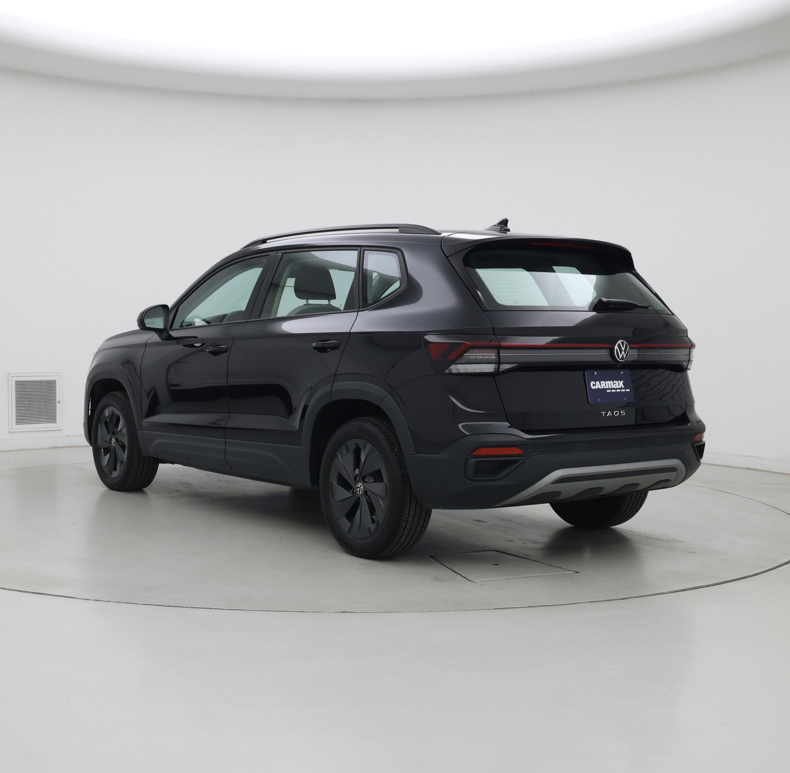 Thumbnail: 2025 Volkswagen Taos - 2