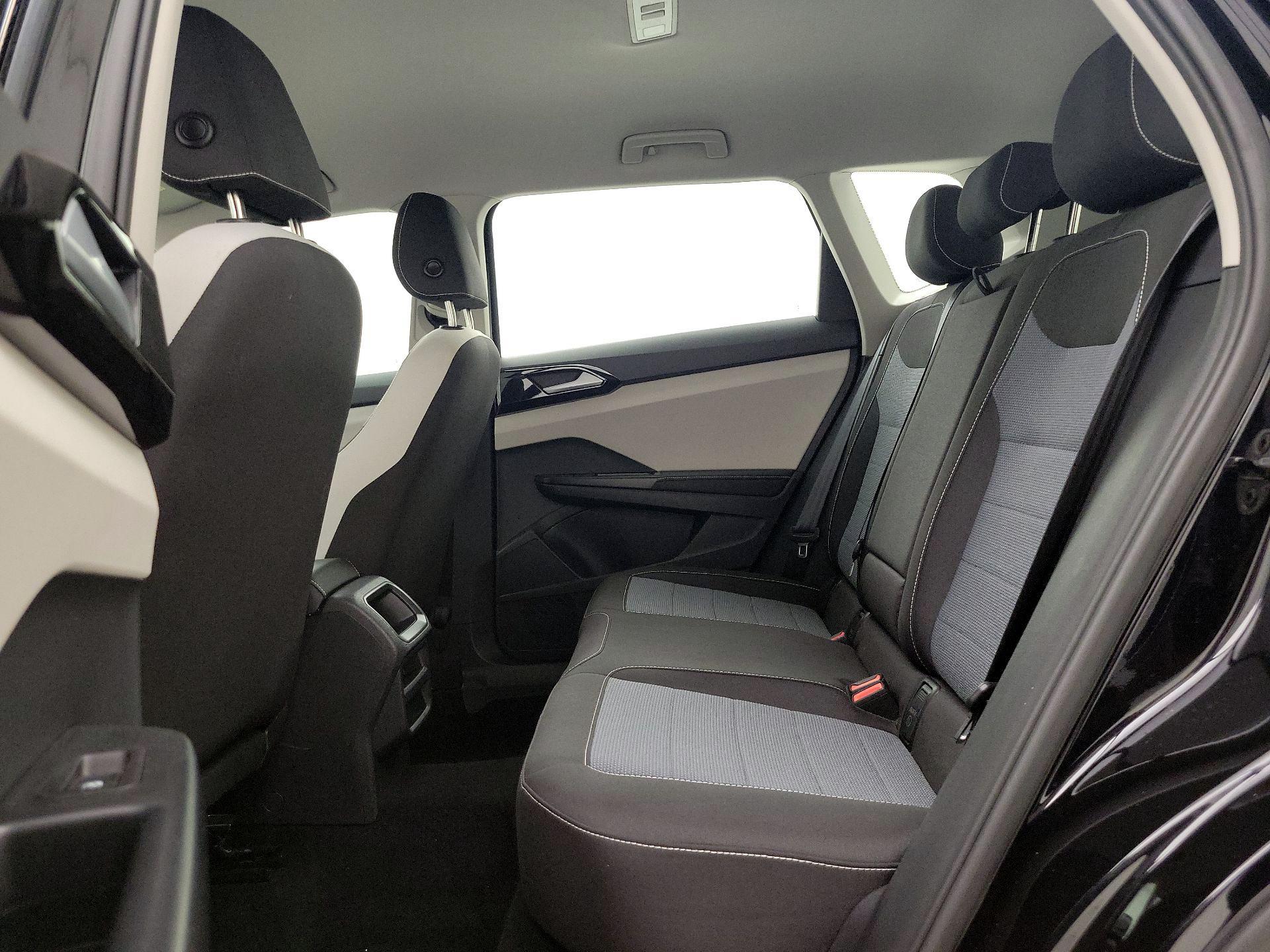 Thumbnail: 2025 Volkswagen Taos - 19