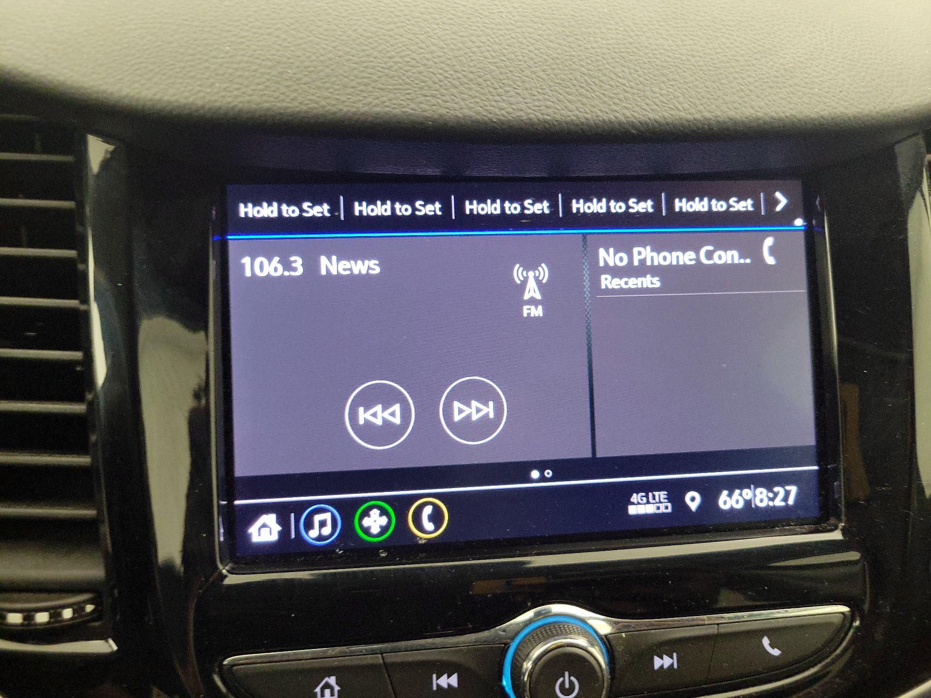 Thumbnail: 2022 Chevrolet Trax - 15