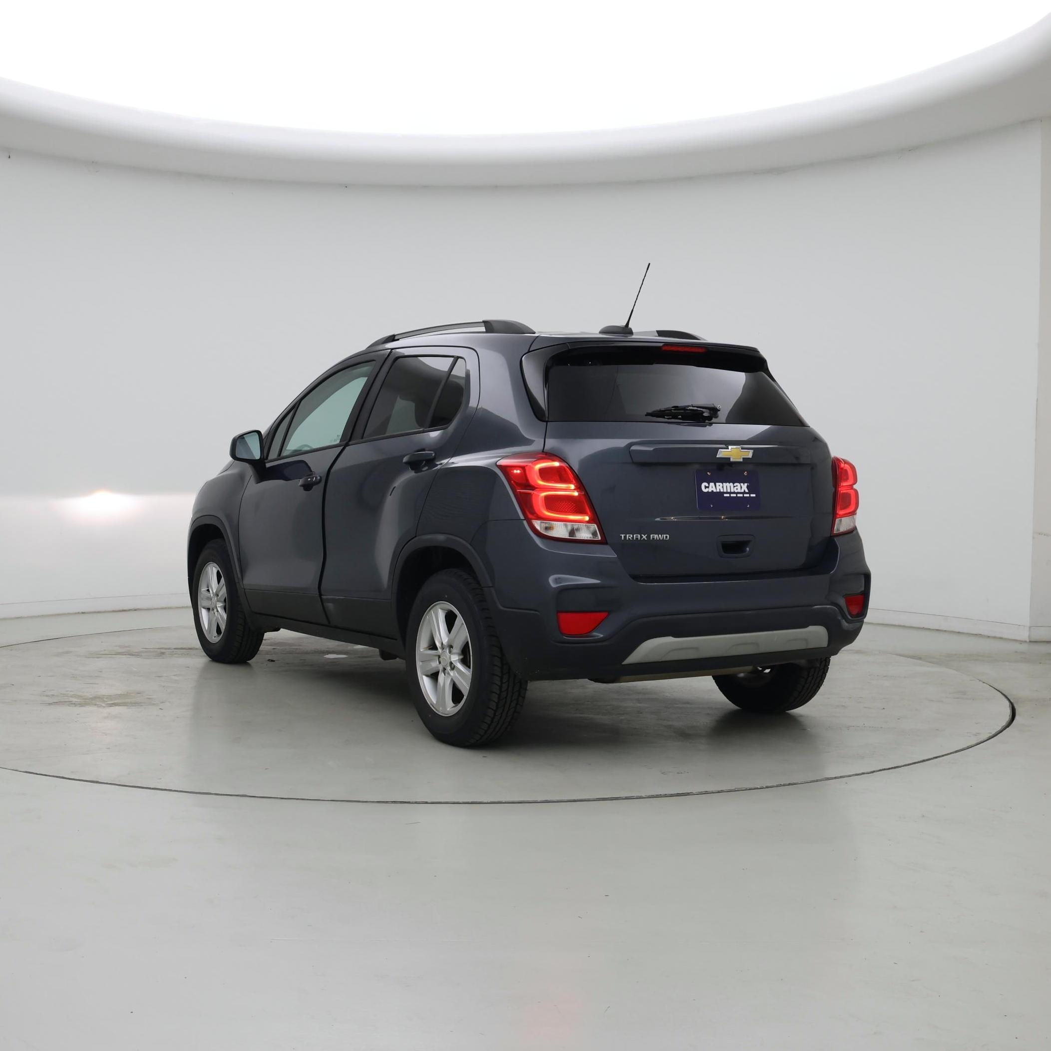 Thumbnail: 2022 Chevrolet Trax - 2