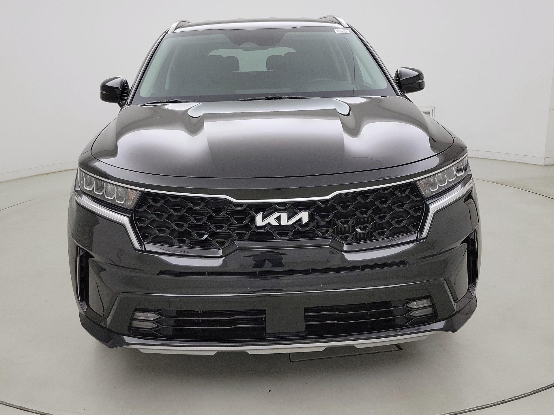 Thumbnail: 2023 Kia Sorento - 2