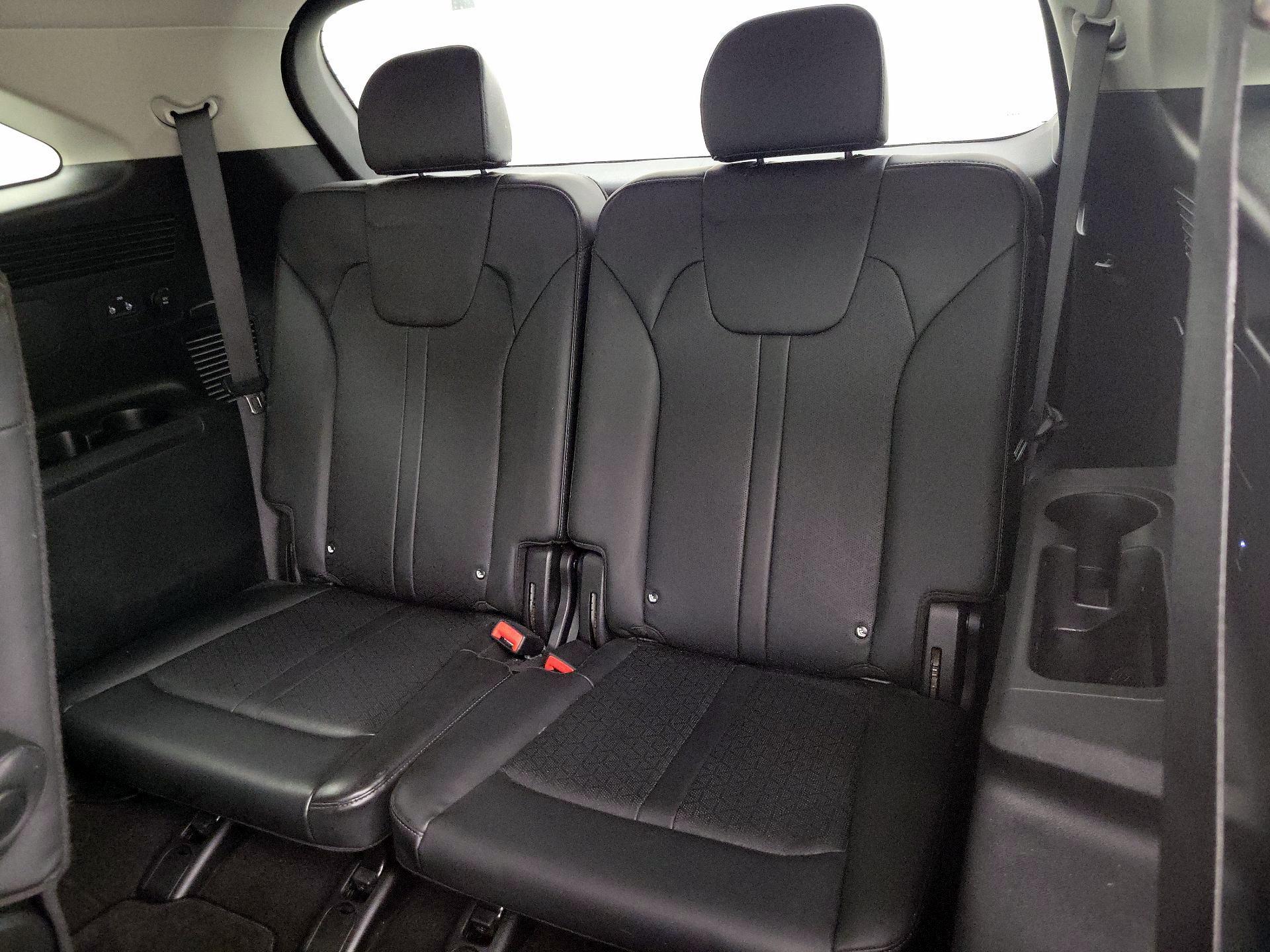 Thumbnail: 2023 Kia Sorento - 19