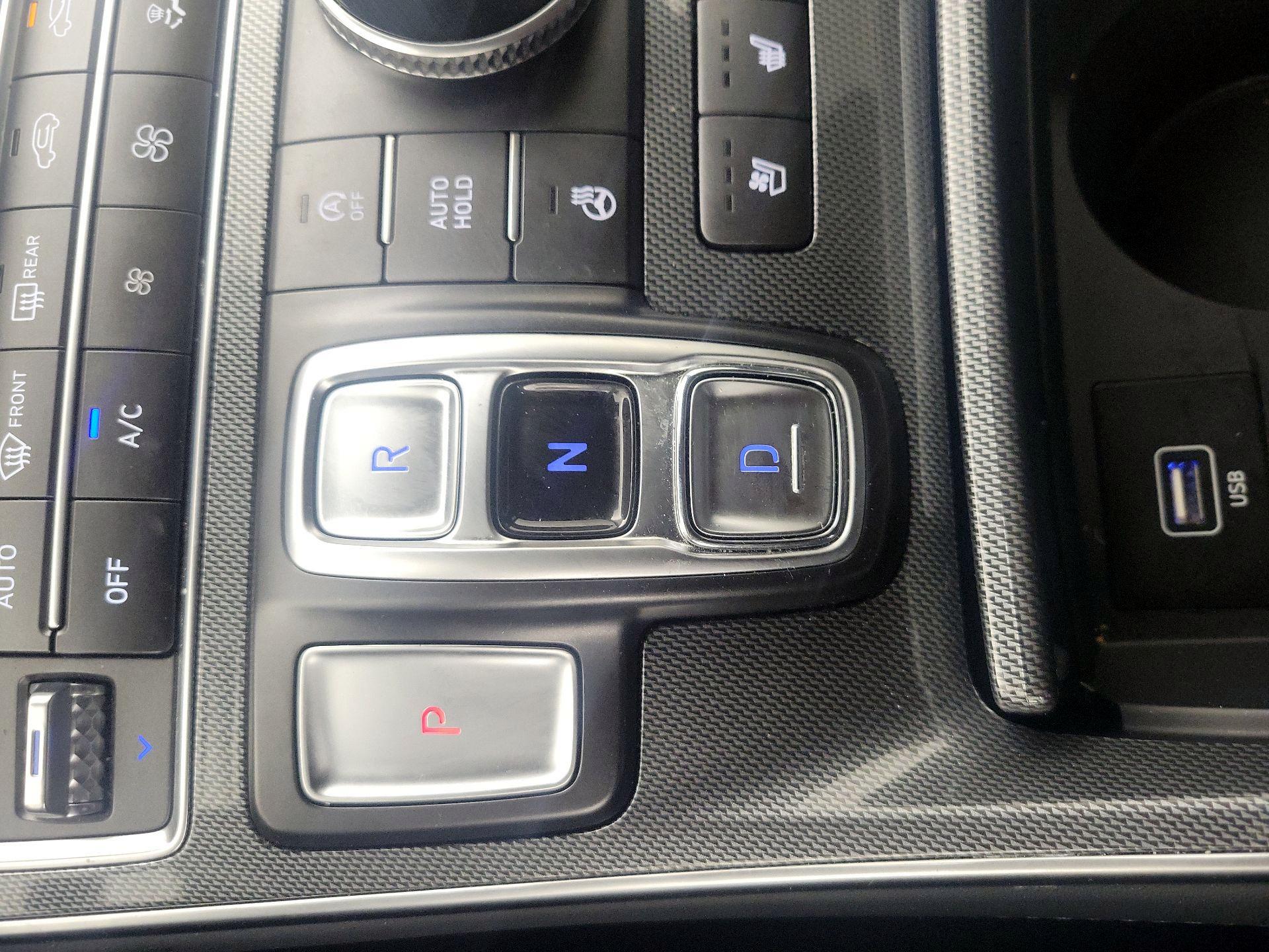 Thumbnail: 2023 Hyundai Santa Fe - 18