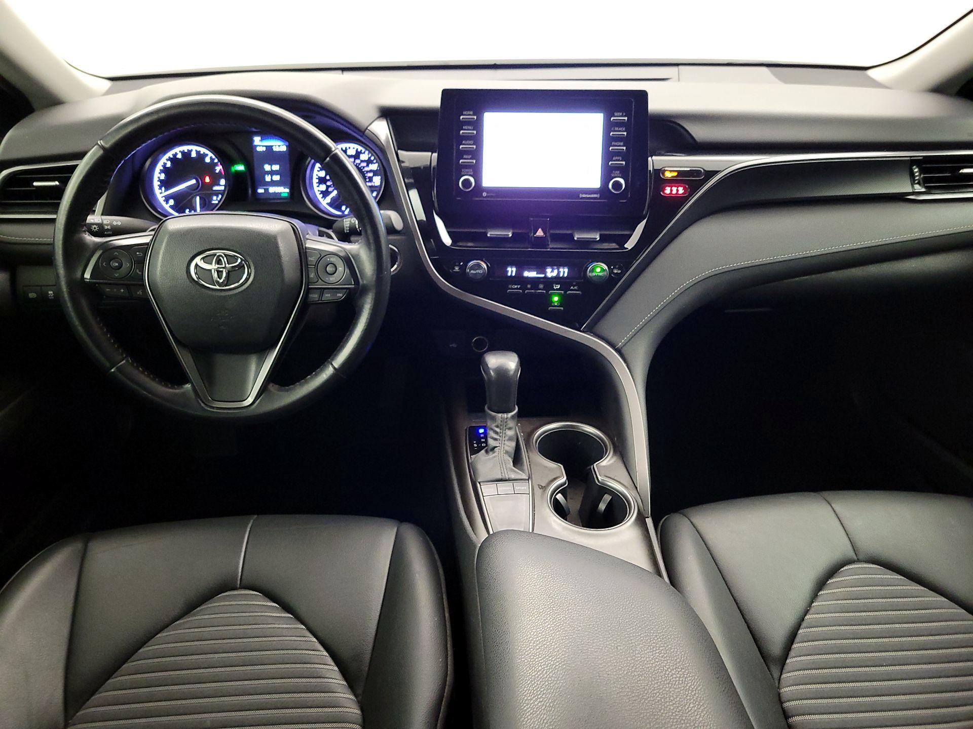 Thumbnail: 2022 Toyota Camry - 9