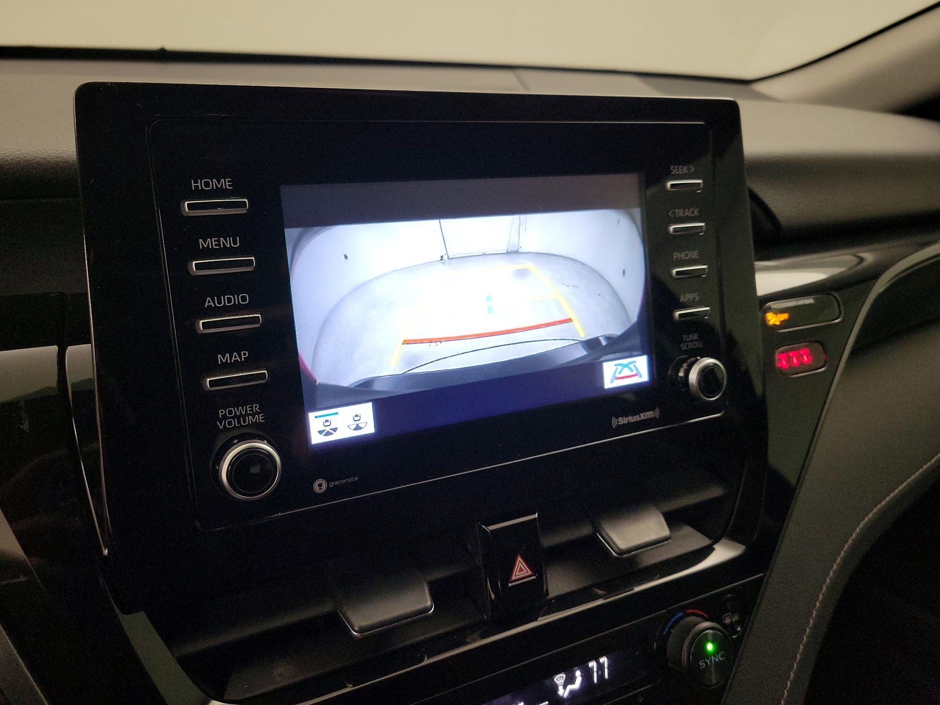 Thumbnail: 2022 Toyota Camry - 14