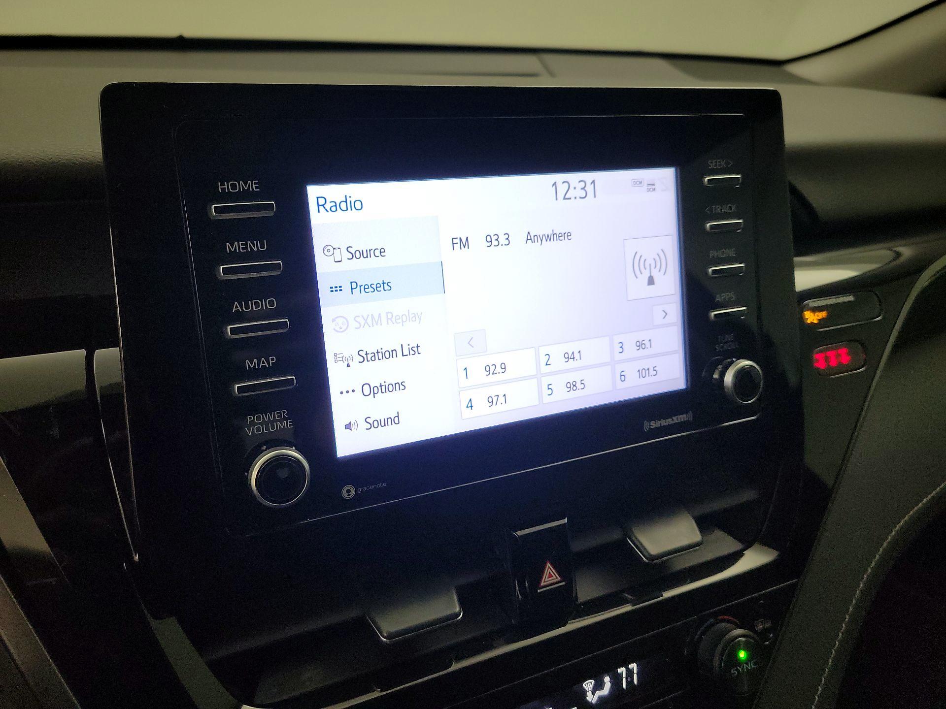 Thumbnail: 2022 Toyota Camry - 15