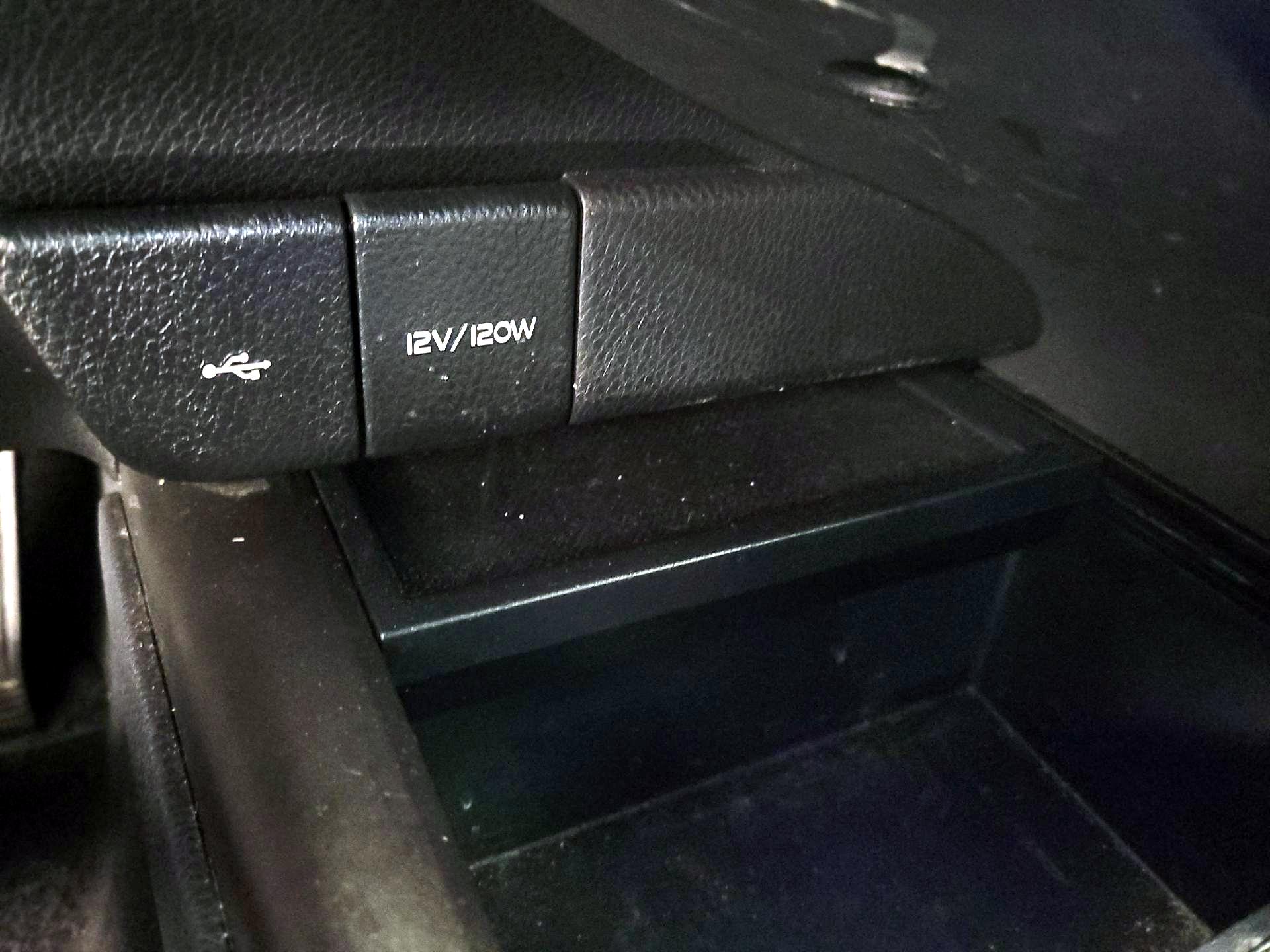 Thumbnail: 2022 Toyota Camry - 18