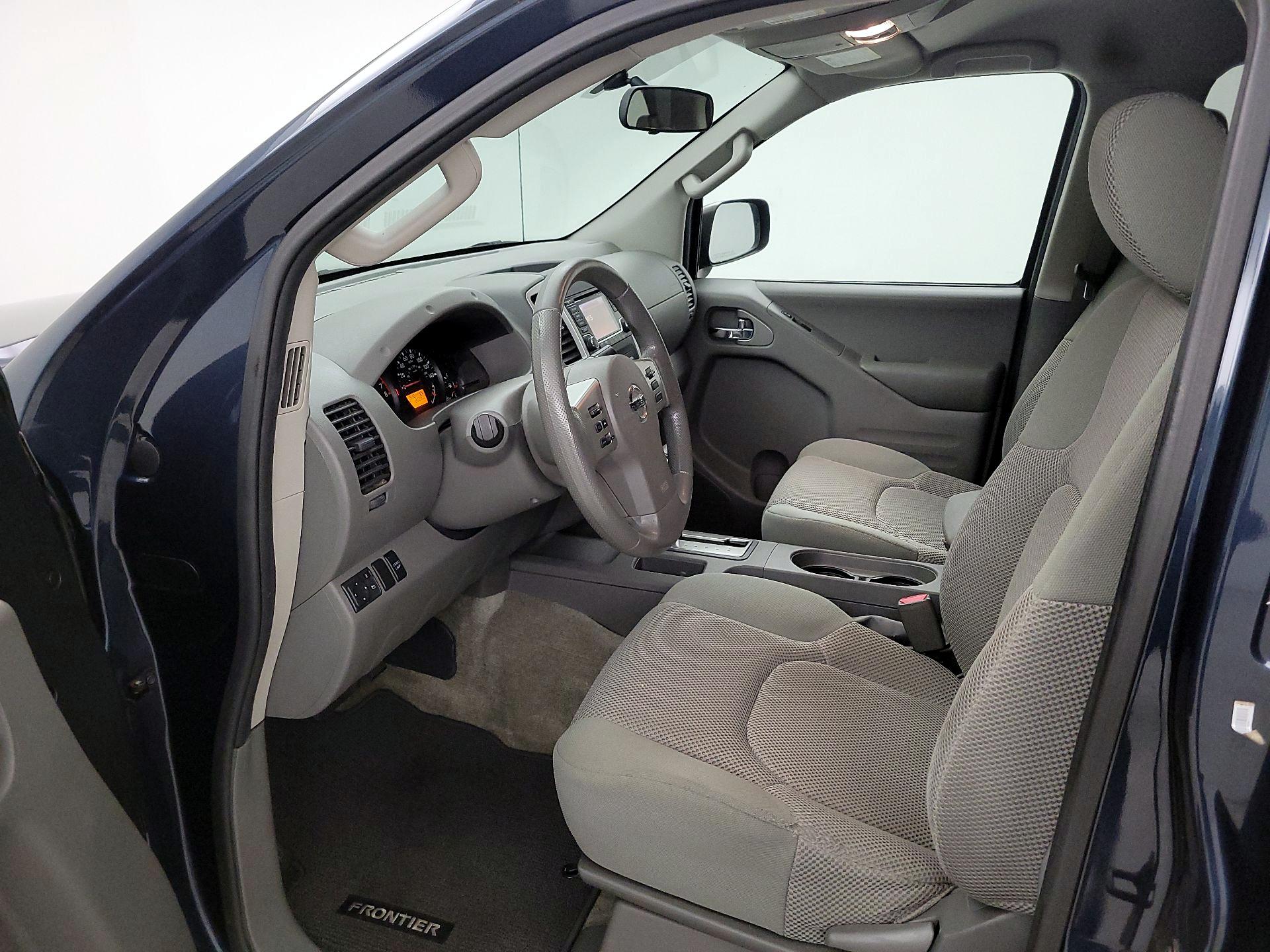 Thumbnail: 2015 Nissan Frontier - 11