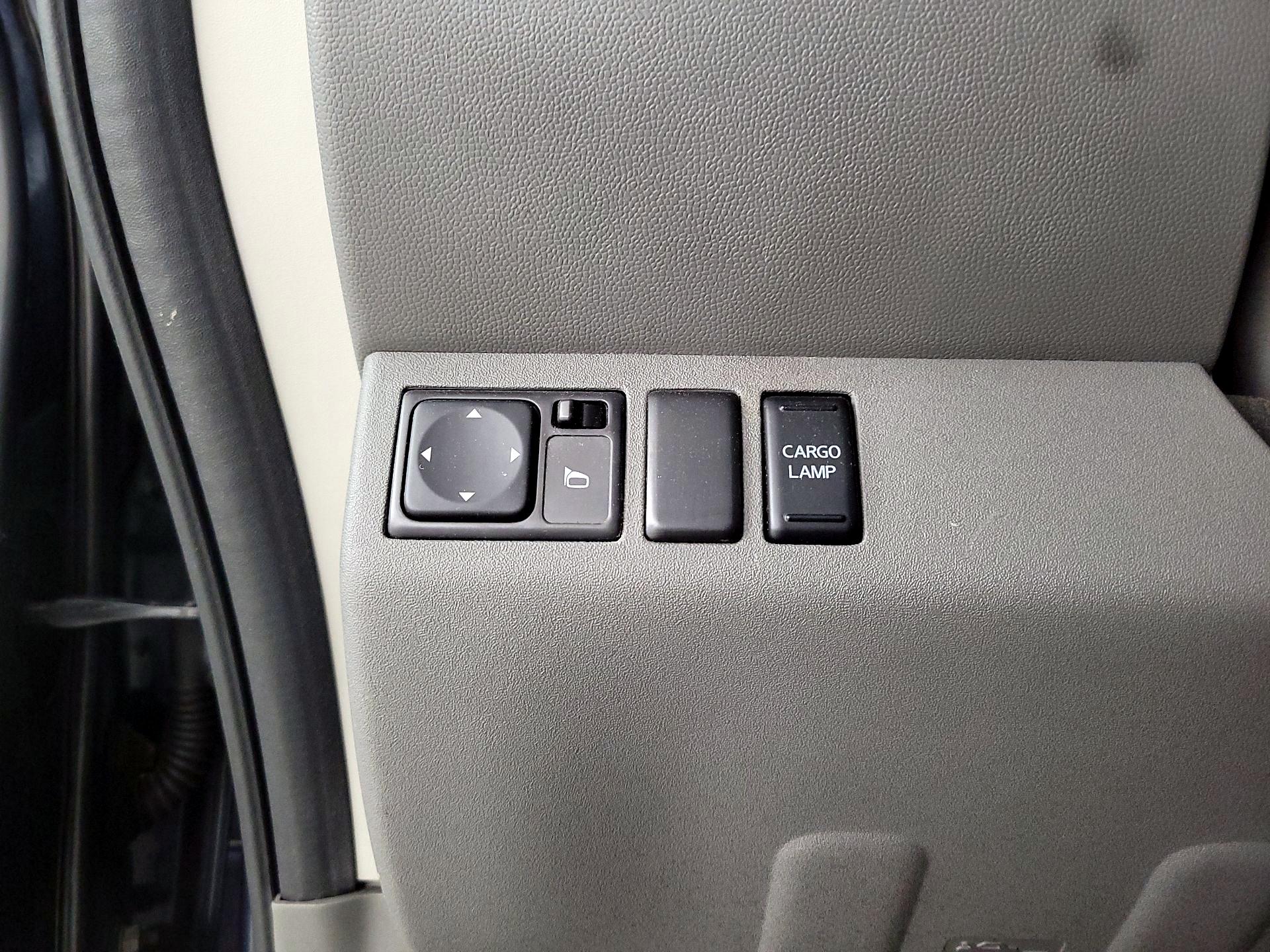 Thumbnail: 2015 Nissan Frontier - 13