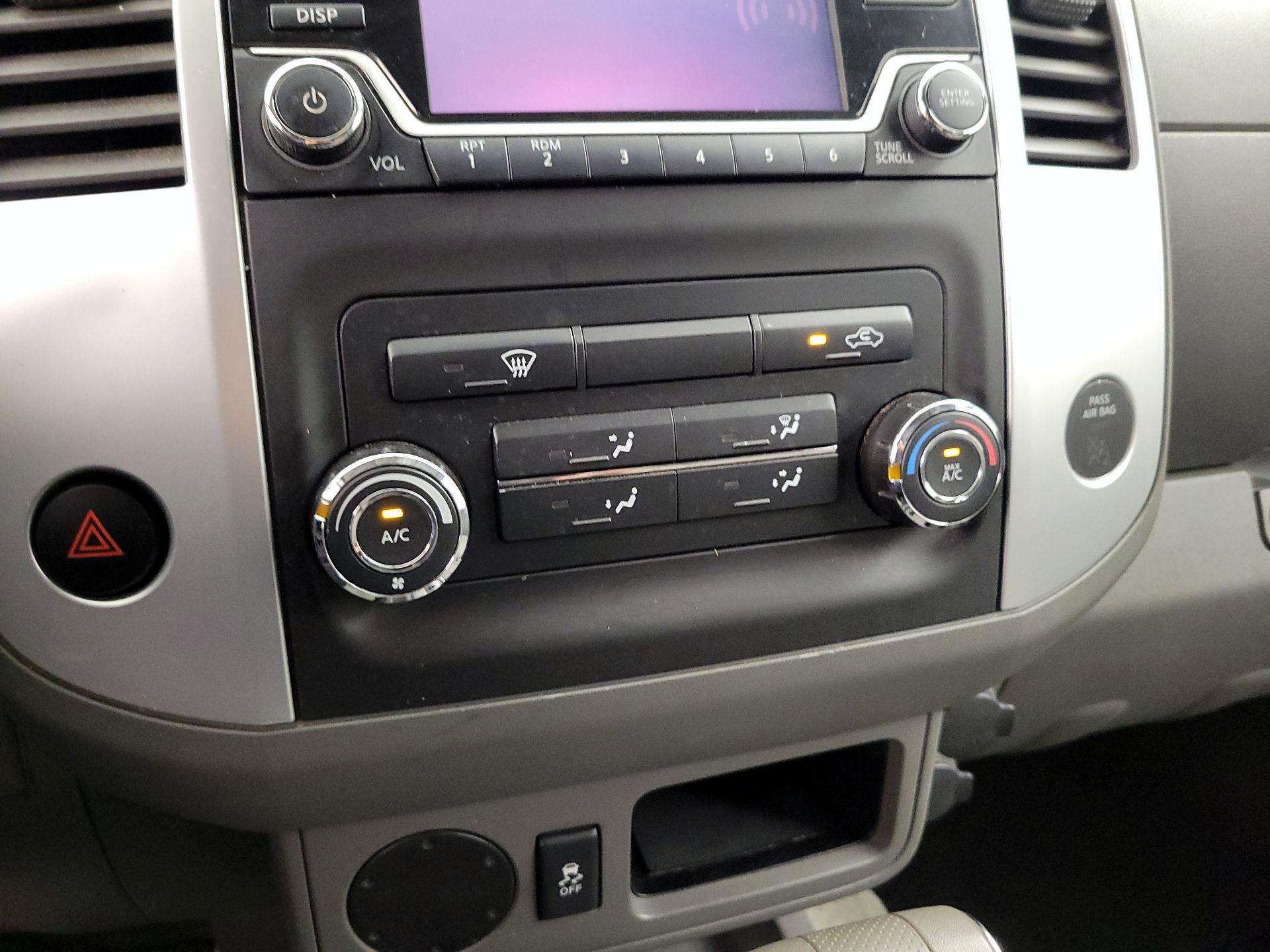 Thumbnail: 2015 Nissan Frontier - 15