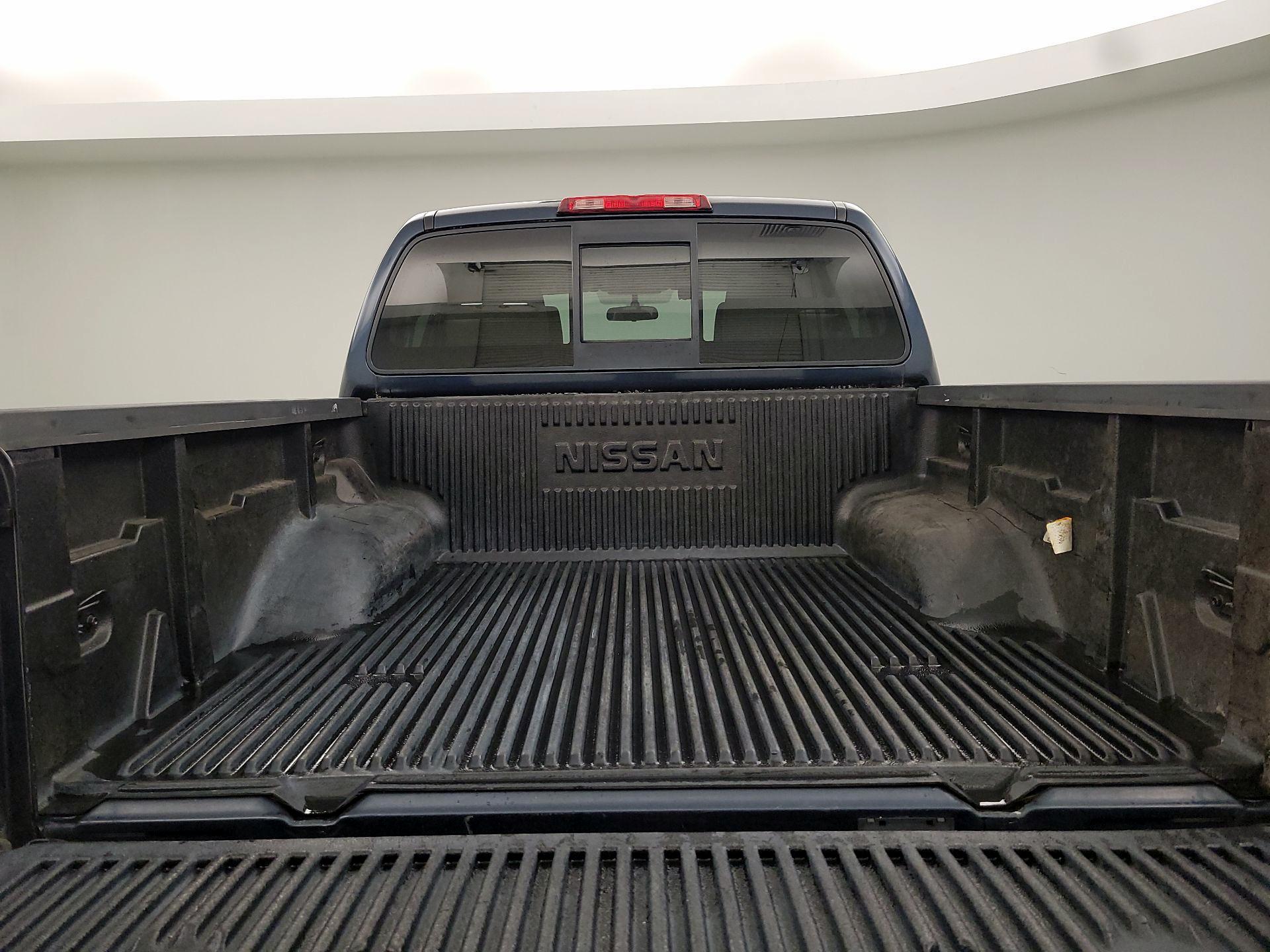 Thumbnail: 2015 Nissan Frontier - 19