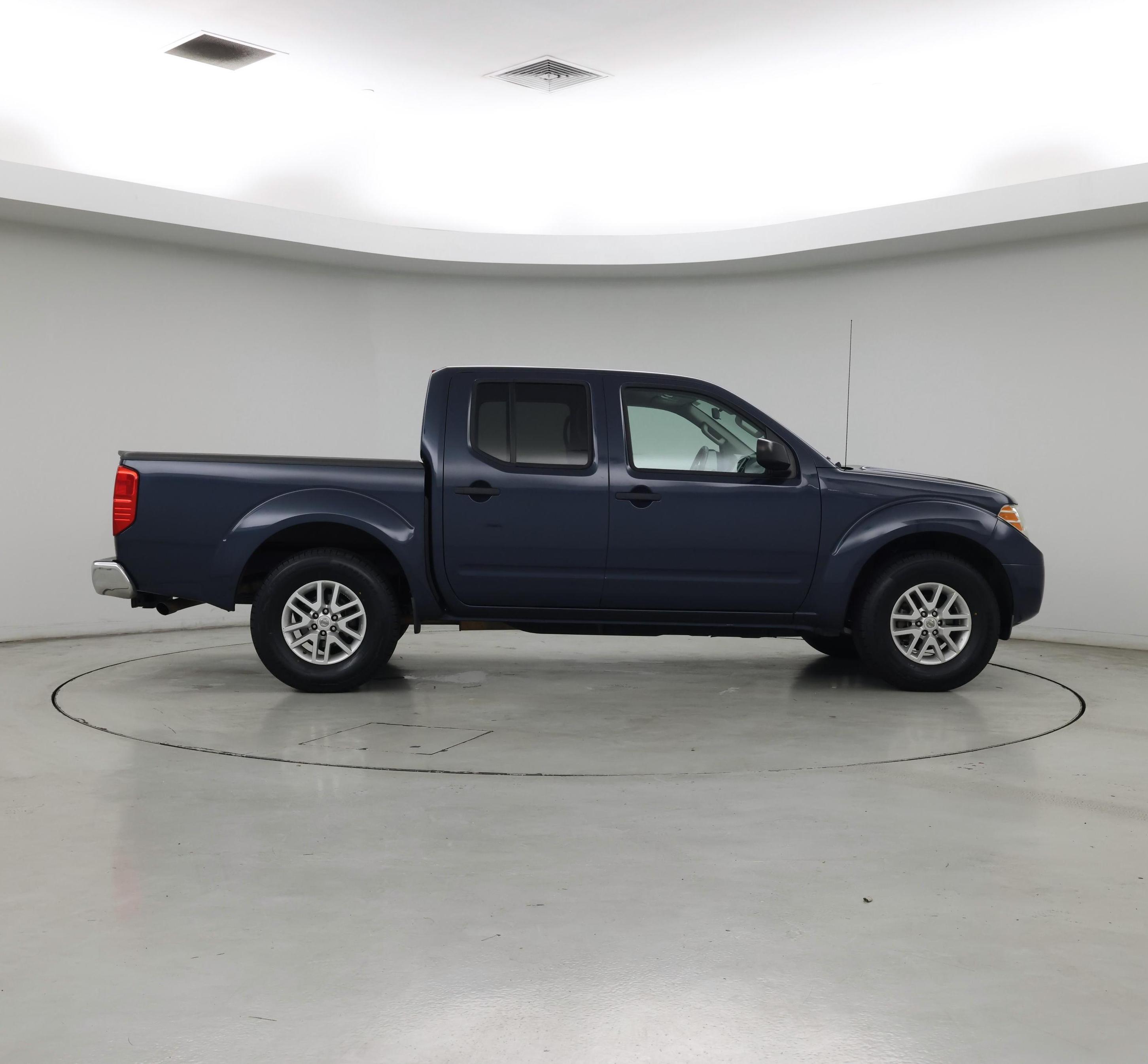 Thumbnail: 2015 Nissan Frontier - 7