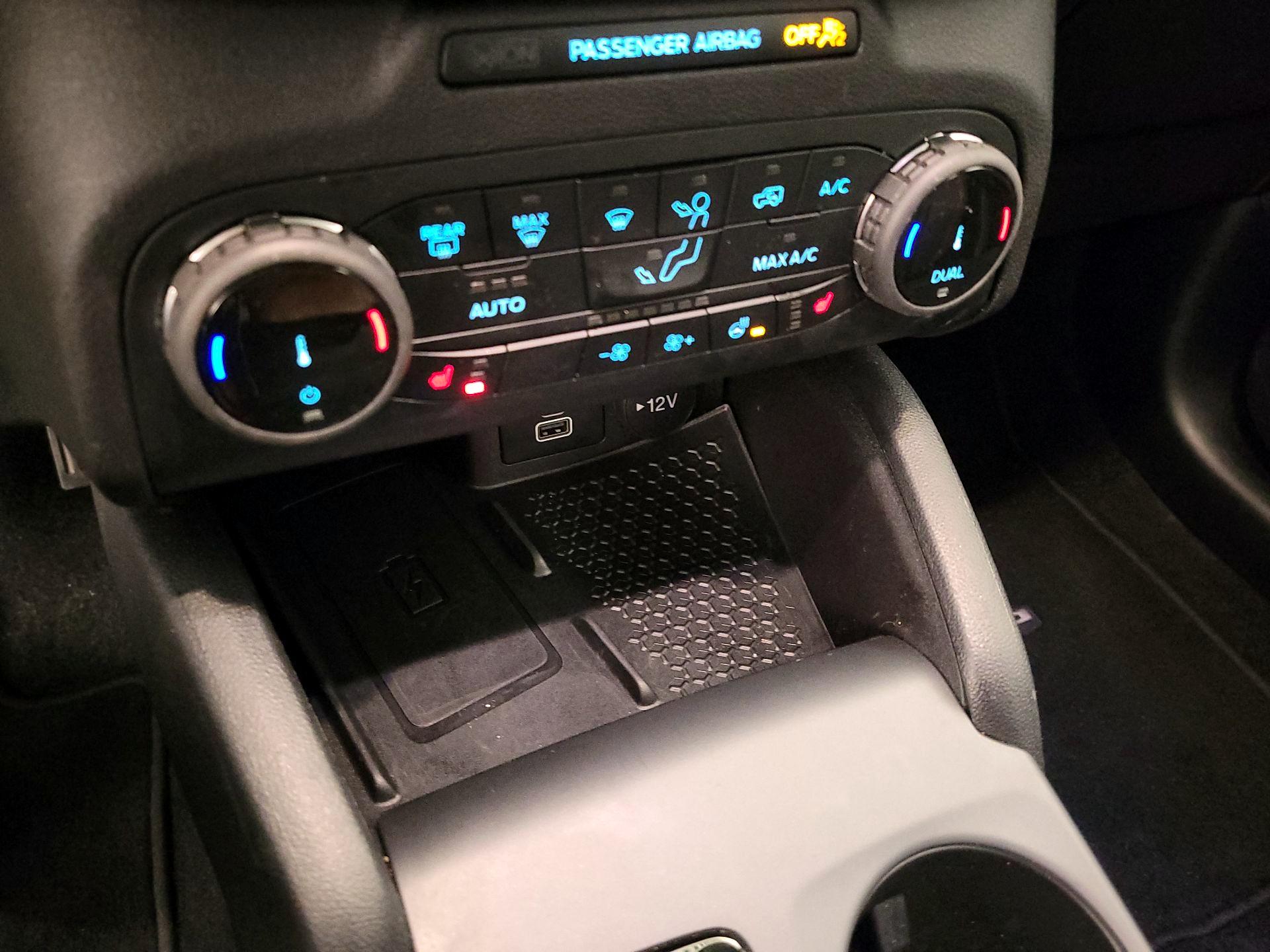 Thumbnail: 2023 Ford Bronco Sport - 17