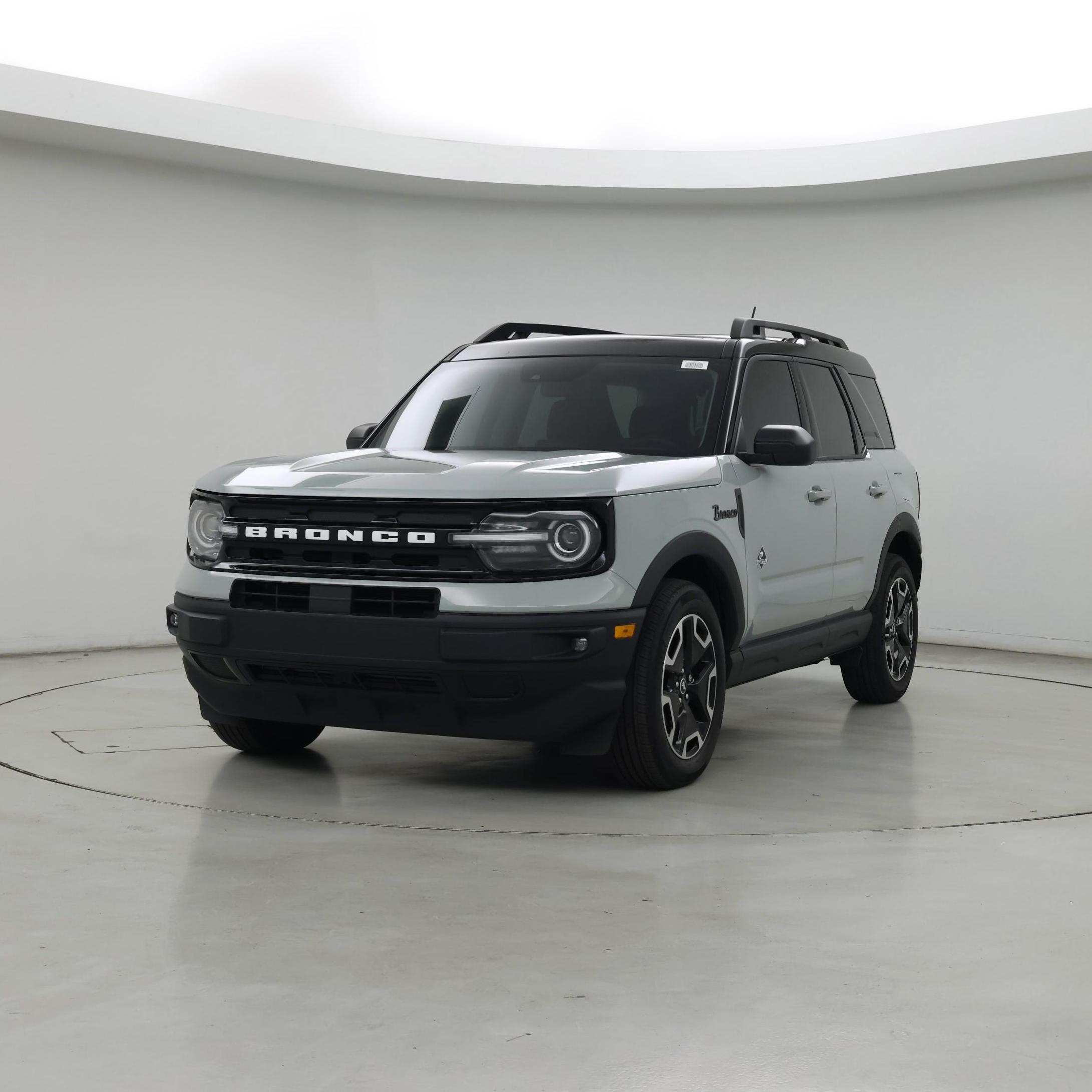 Thumbnail: 2023 Ford Bronco Sport - 4