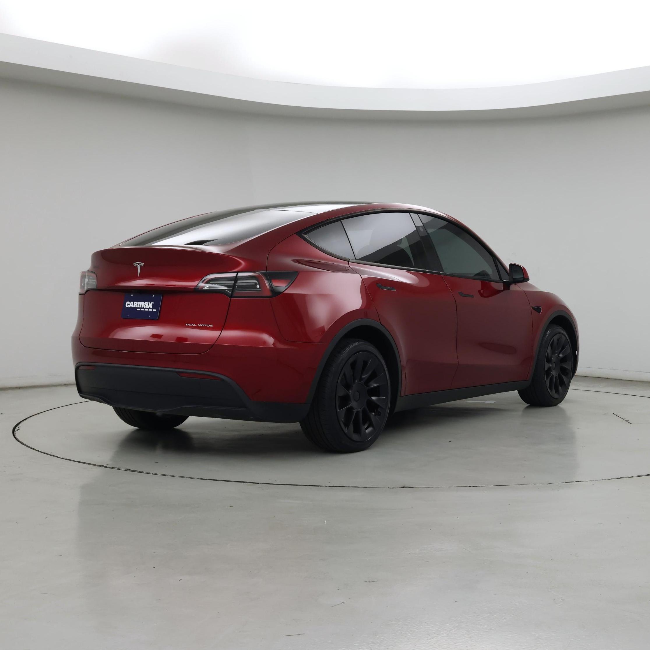 Thumbnail: 2024 Tesla Model Y - 8