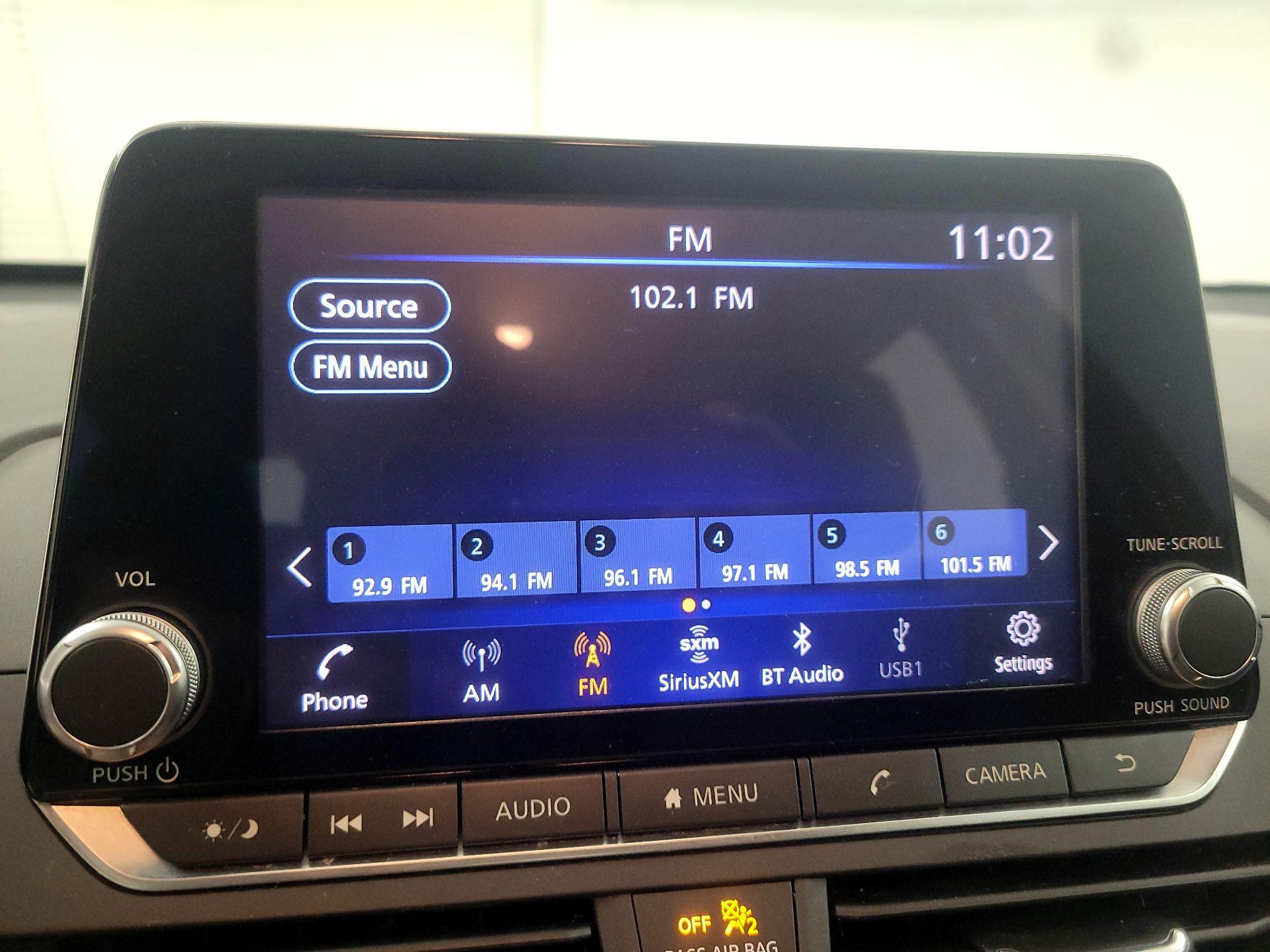 Thumbnail: 2020 Nissan Altima - 15