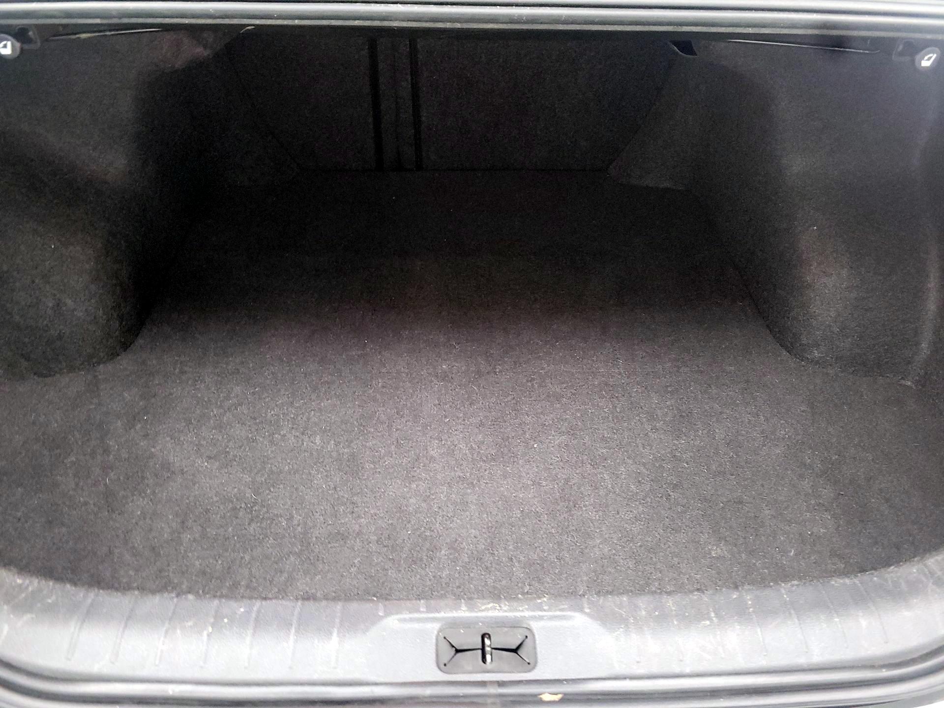 Thumbnail: 2020 Nissan Altima - 20