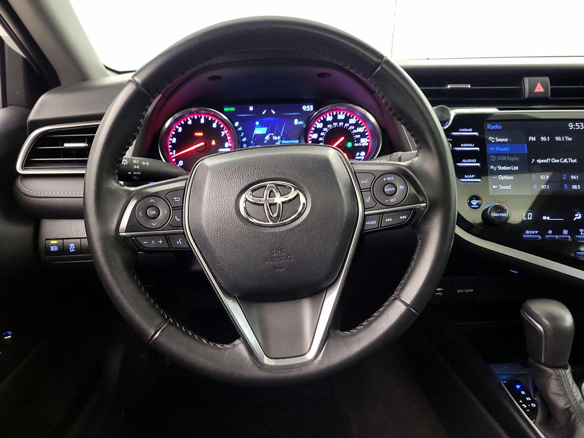 Thumbnail: 2019 Toyota Camry - 10