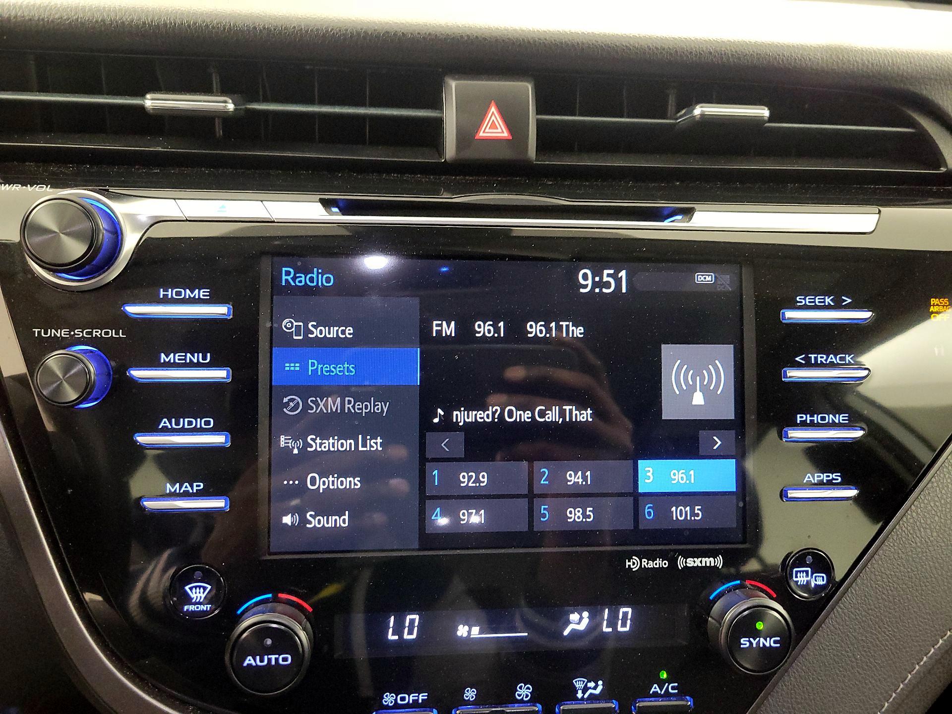 Thumbnail: 2019 Toyota Camry - 15