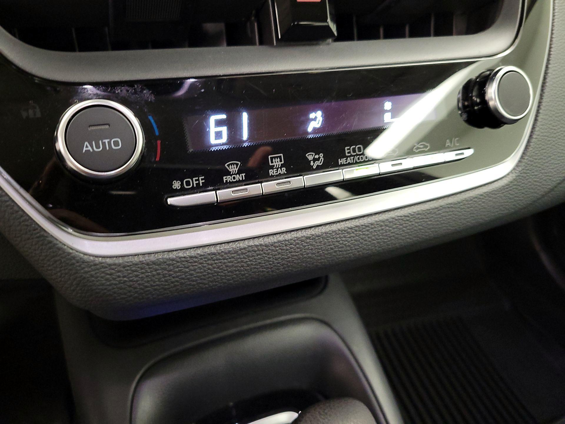 Thumbnail: 2023 Toyota Corolla - 16