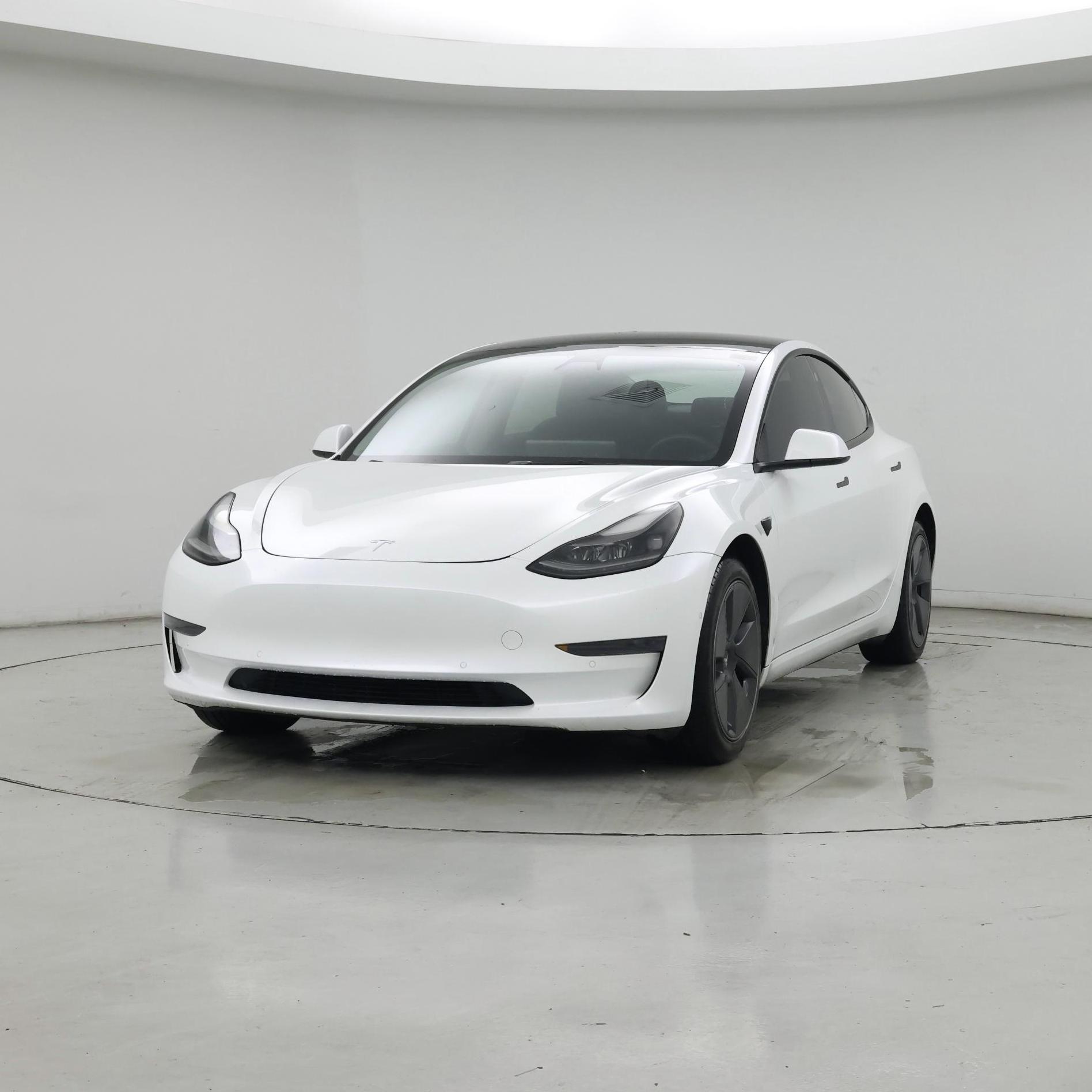 Thumbnail: 2022 Tesla Model 3 - 4