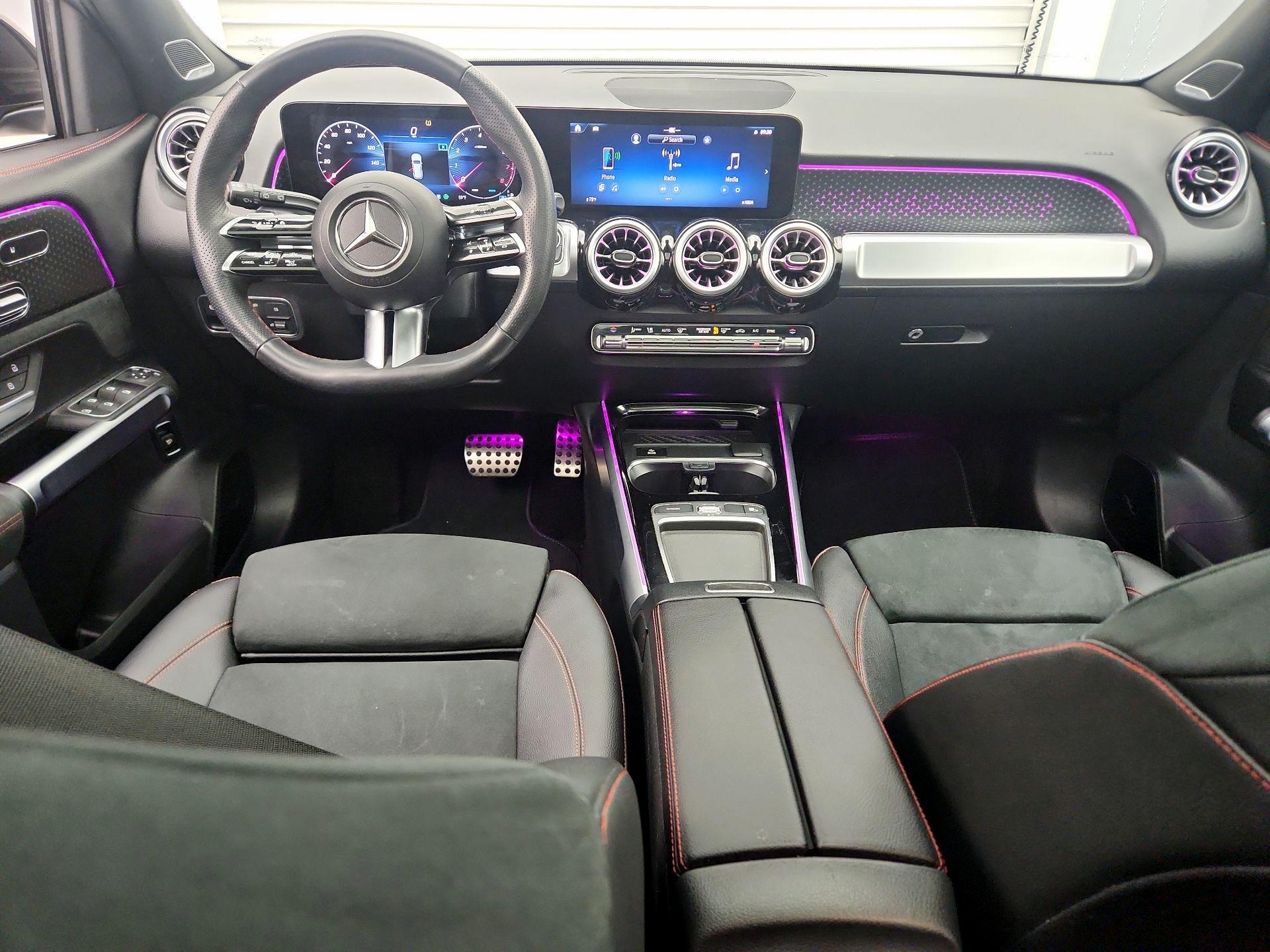 Thumbnail: 2024 Mercedes-Benz GLB - 9