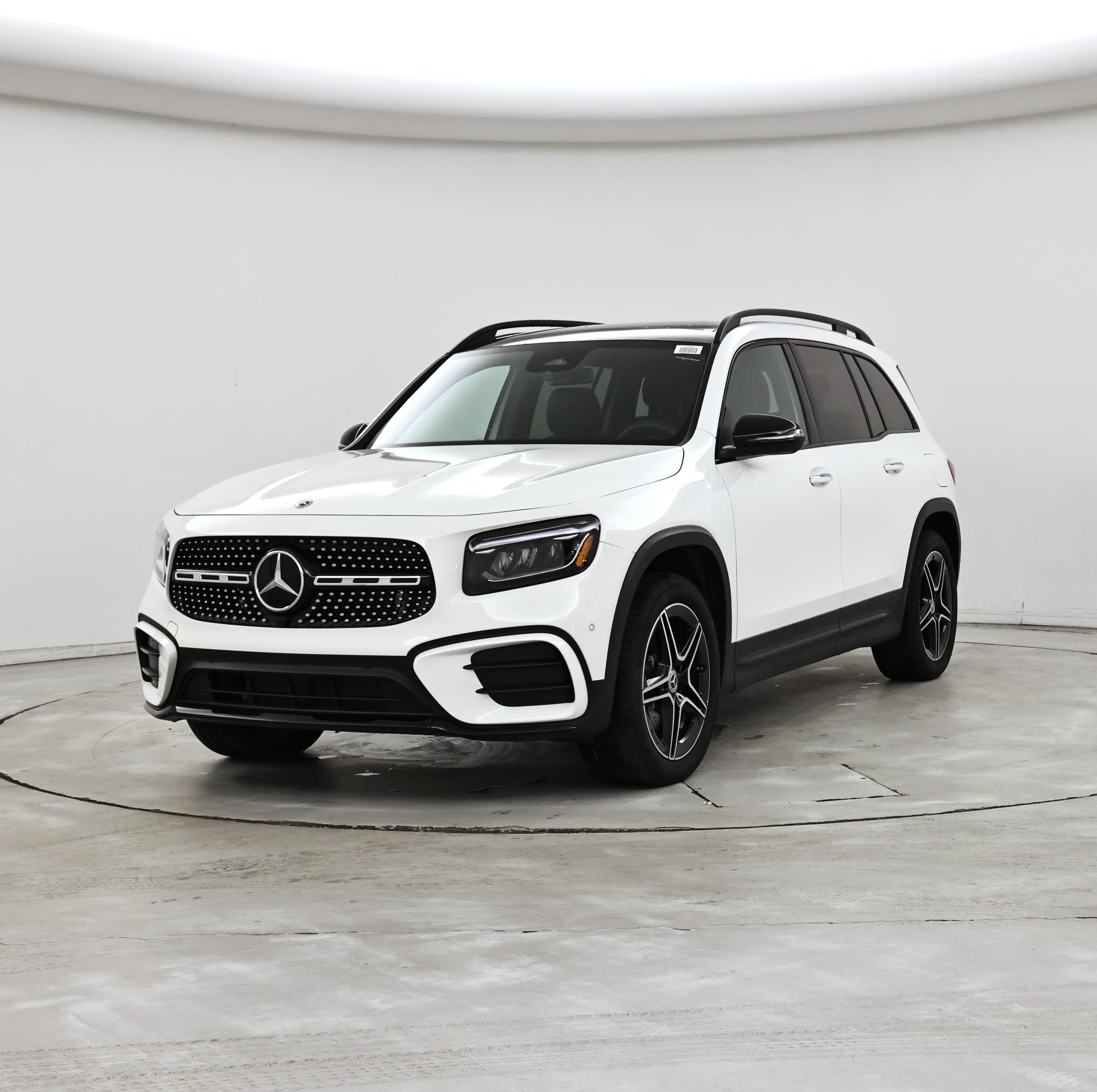Thumbnail: 2024 Mercedes-Benz GLB - 4